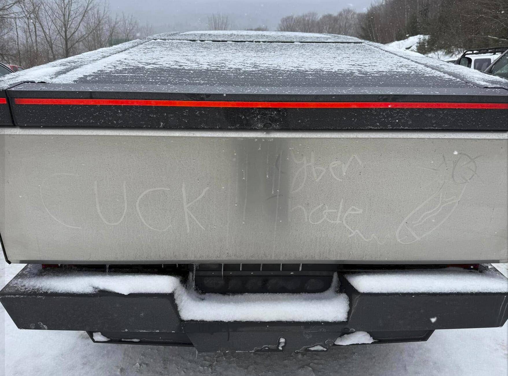Tesla Cybertruck Hater gallery thread ? :) 1741374052937-qx
