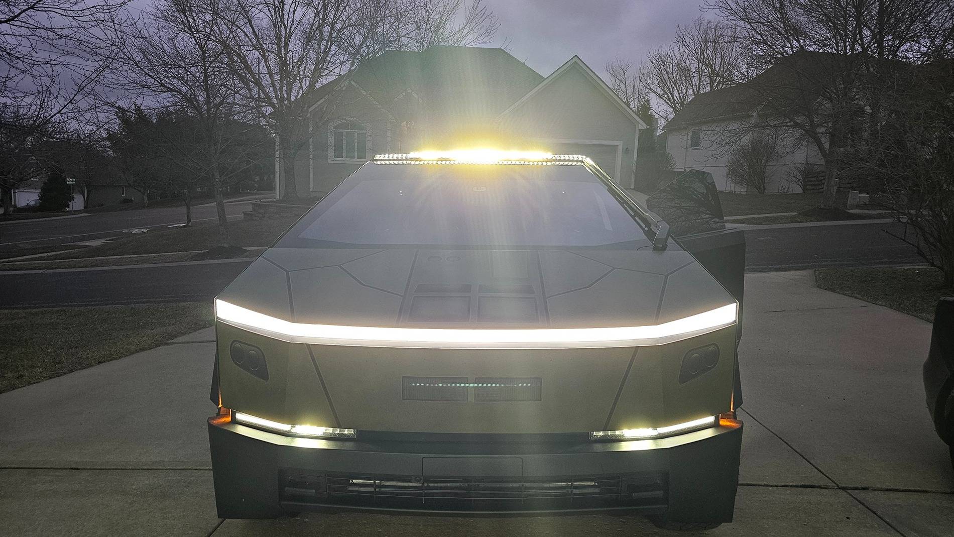 Tesla Cybertruck Got my Tesla lightbar - Not what you think! 20250307_183106