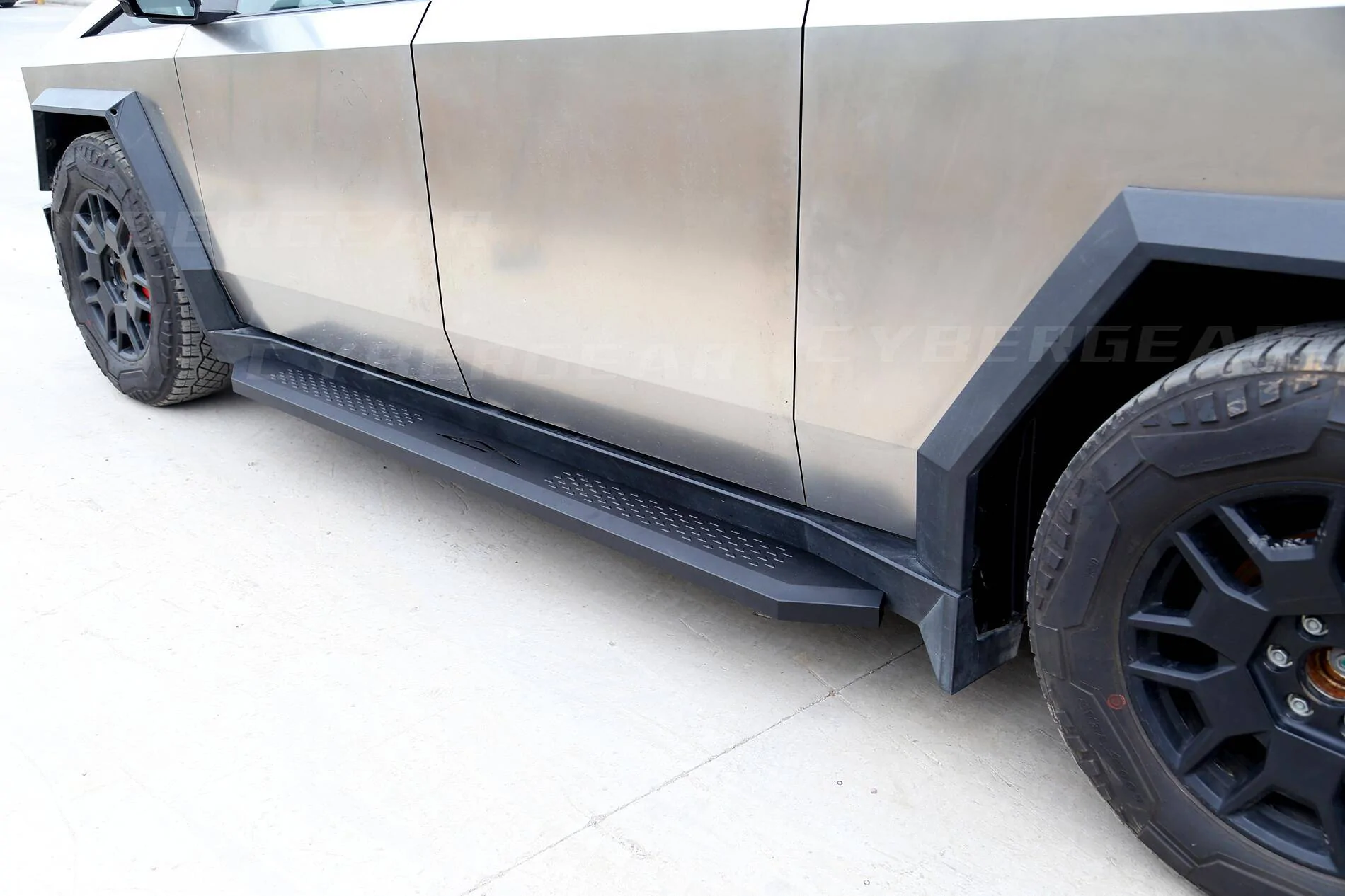 Tesla Cybertruck All-New Running Boards for Cybertruck [CyberGear] 1741528604165-hg