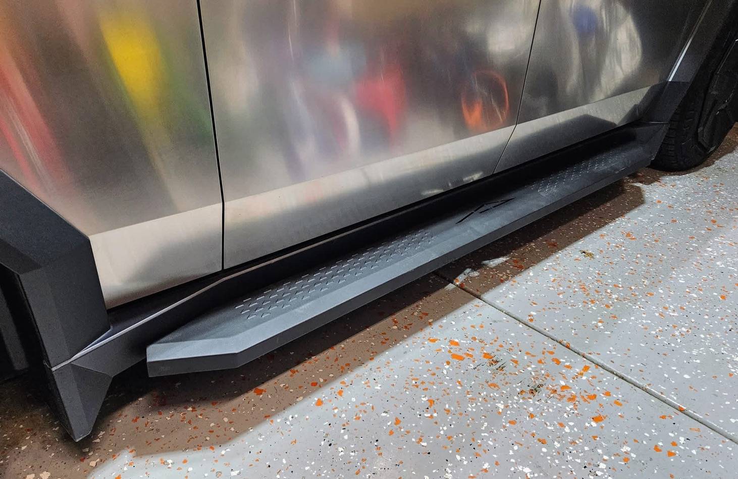 Tesla Cybertruck All-New Running Boards for Cybertruck [CyberGear] c96523c66c3b6a8e1495cb972aaf4e6