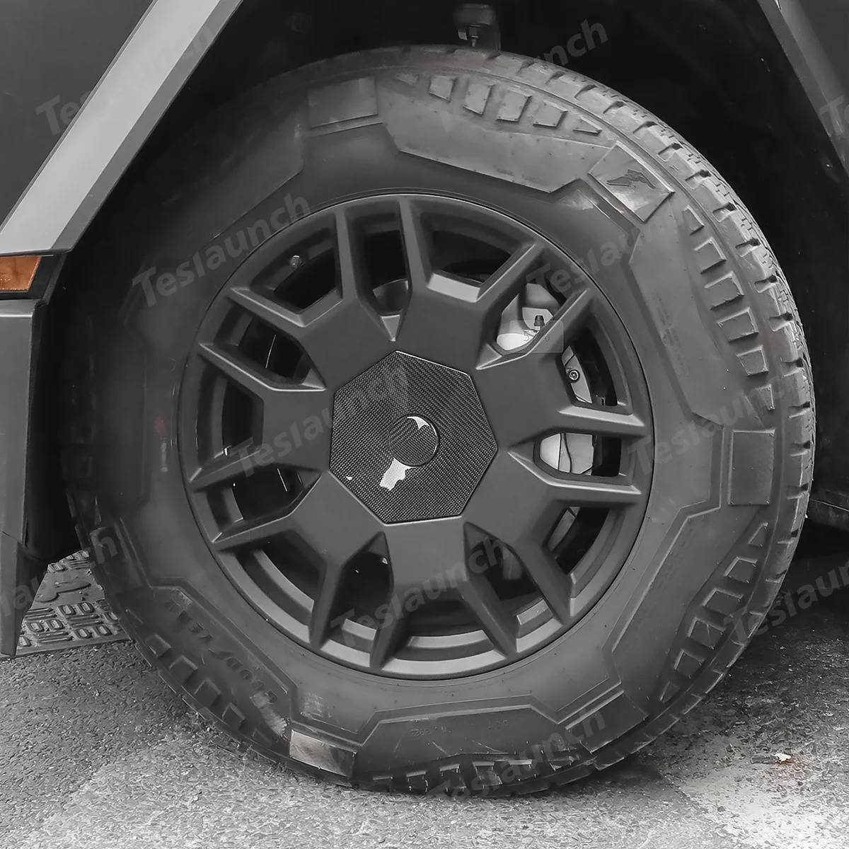 Tesla Cybertruck 🚀 Ultimate Real Carbon Fiber Upgrades for Your Cybertruck! 🚀Big Sale at Teslaunch! 03