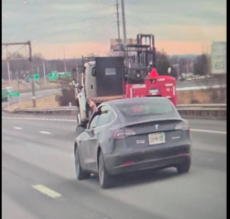 Tesla Cybertruck Public REACTIONS to Your Cybertruck (and Your Reaction)? [Admin Warning: NO POLITICS] Screenshot 2025-03-12 162017