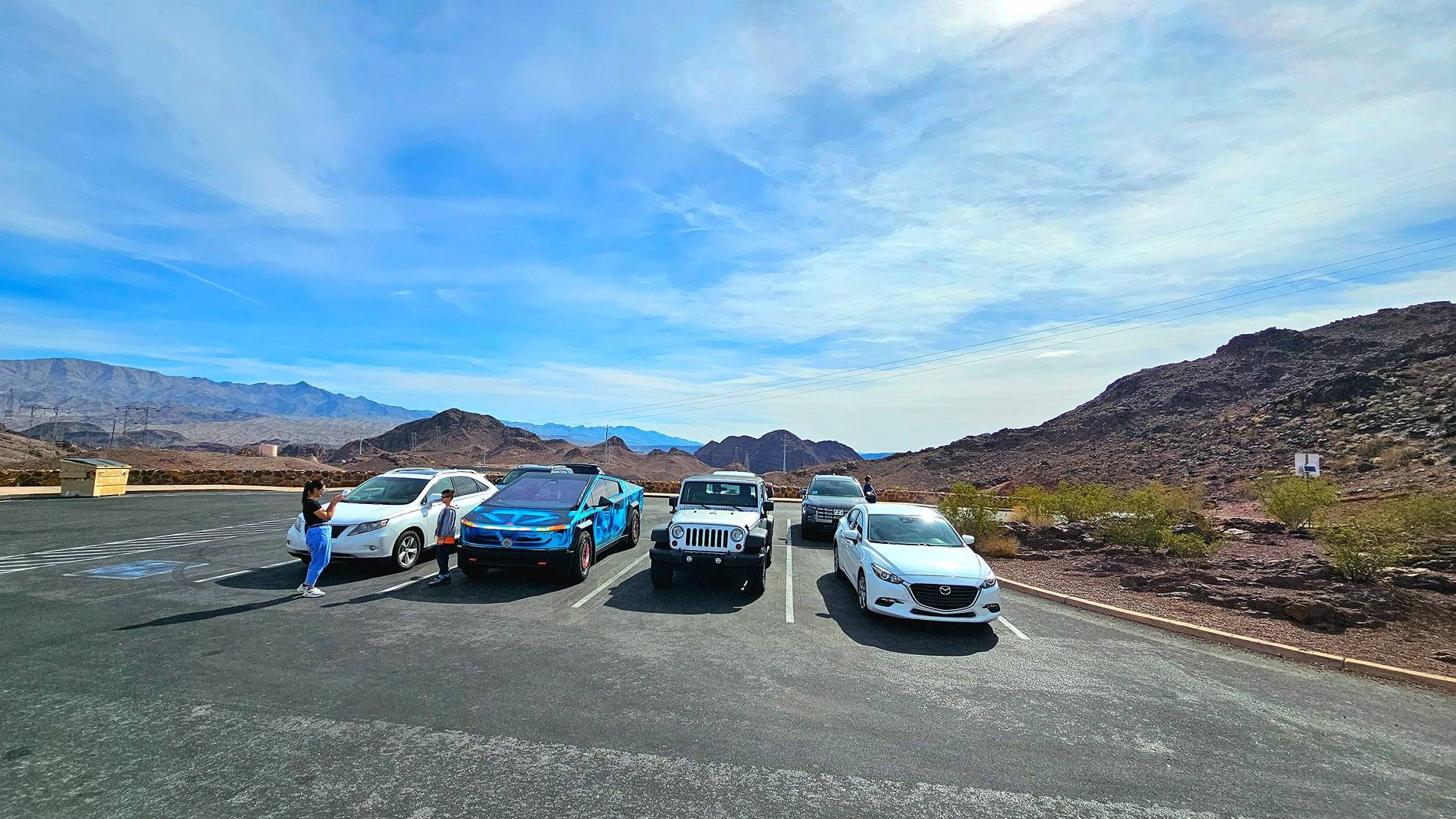 Tesla Cybertruck Public REACTIONS to Your Cybertruck (and Your Reaction)? [Admin Warning: NO POLITICS] 20250216_110556