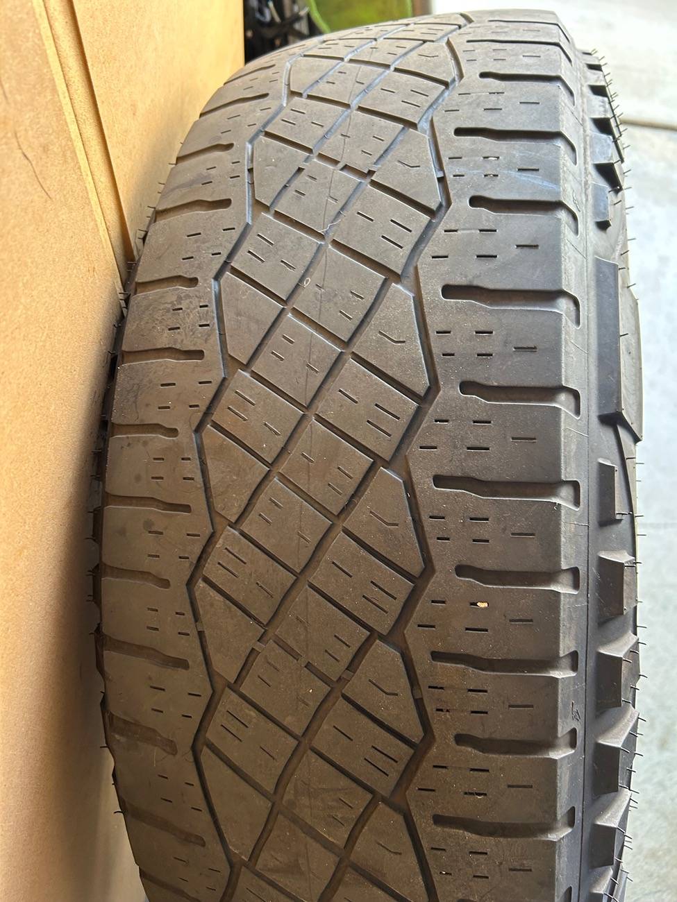 Tesla Cybertruck For Sale -2 Rims/Tire/TPMS IMG_2042