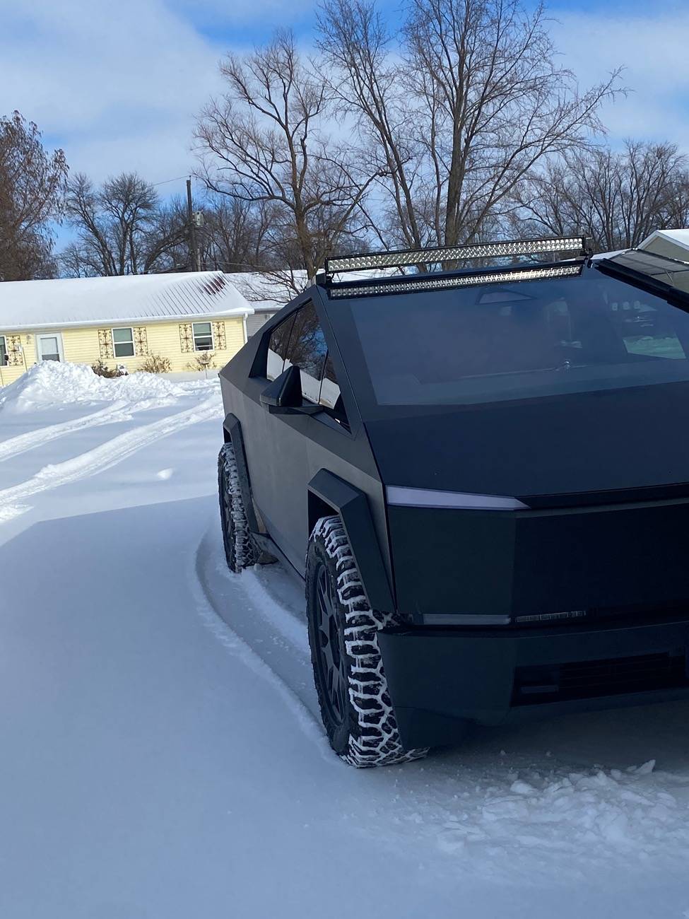 Tesla Cybertruck ⚡ Test & Win Big in Our 2-Round Floor Mats Giveaway Challenge [3Wliners]! 🚗 IMG_4977