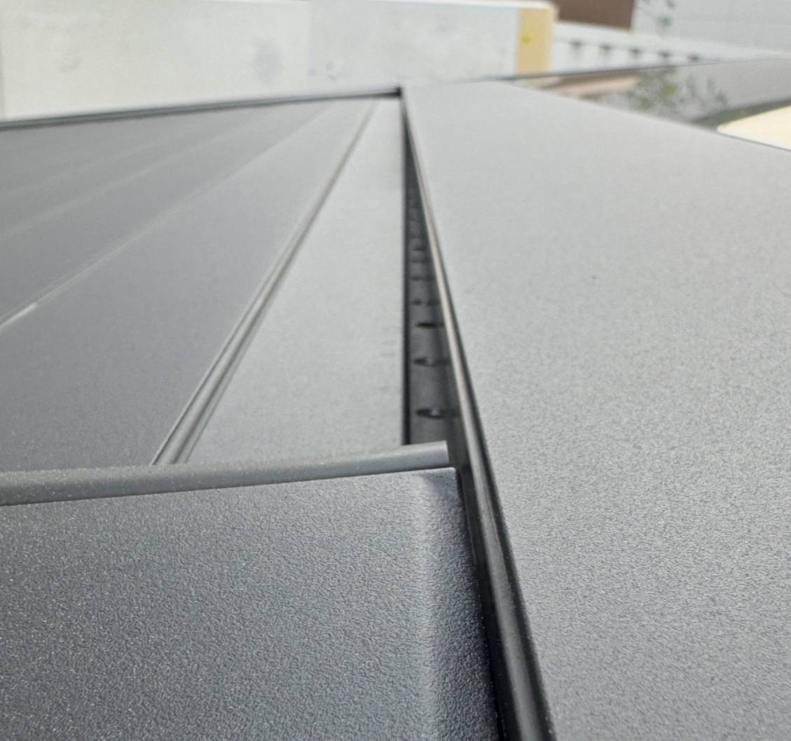 Tesla Cybertruck Tonneau cover gap issue fixed by Service Center under warranty IMG_2938