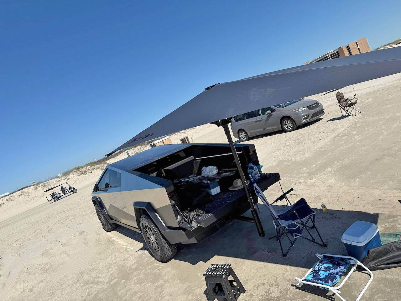 Tesla Cybertruck Hitch mounted umbrella - here's a good option IMG_1844