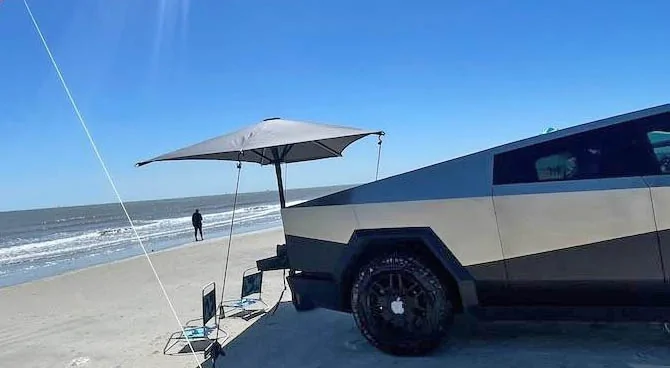 Tesla Cybertruck Hitch mounted umbrella - here's a good option IMG_2349