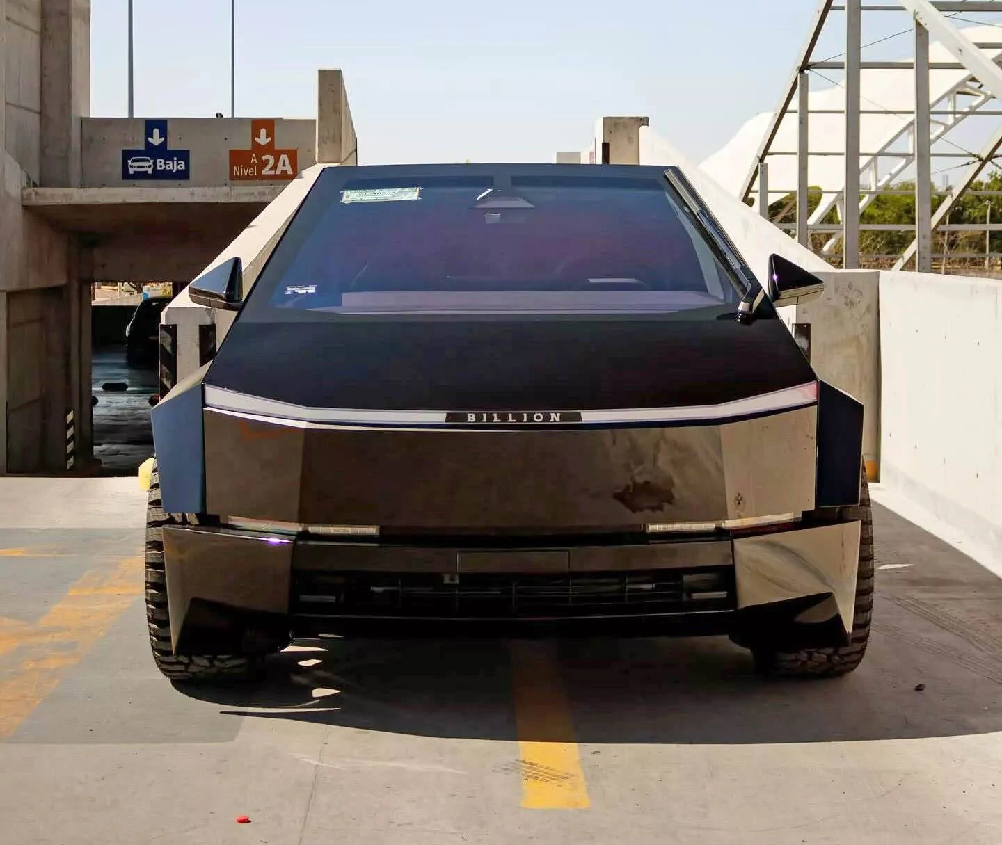 Tesla Cybertruck Widebody Cybertruck on 26" Wheels Tesla-Cybertruck-Widebody-14