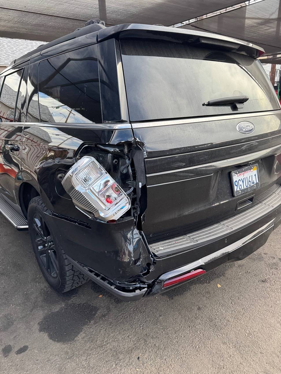 Tesla Cybertruck Getting my CT repaired after collision IMG_9315