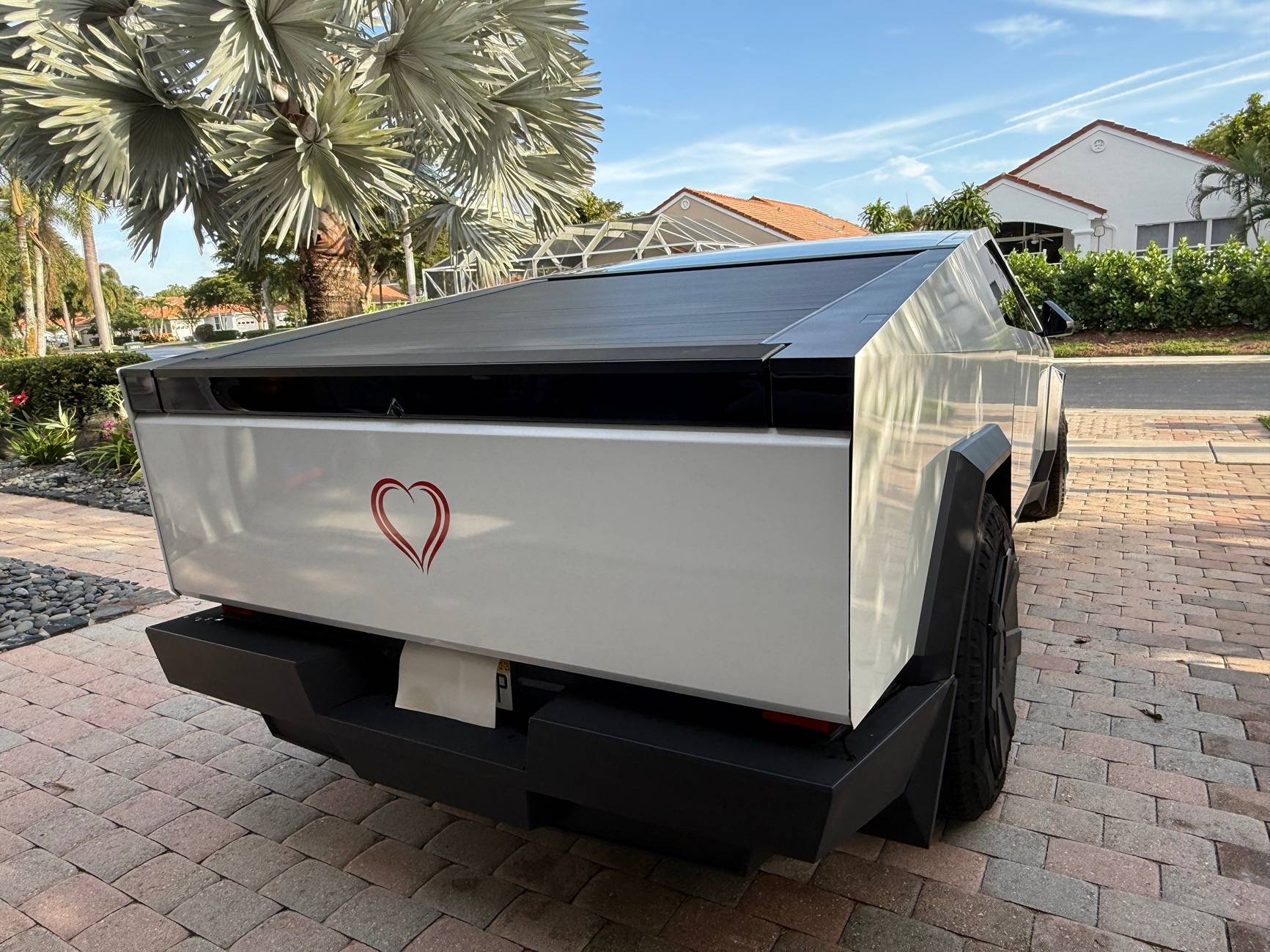 Tesla Cybertruck Daily random Cybertruck photos thread - Post Yours! 📸 🤳 IMG_4099