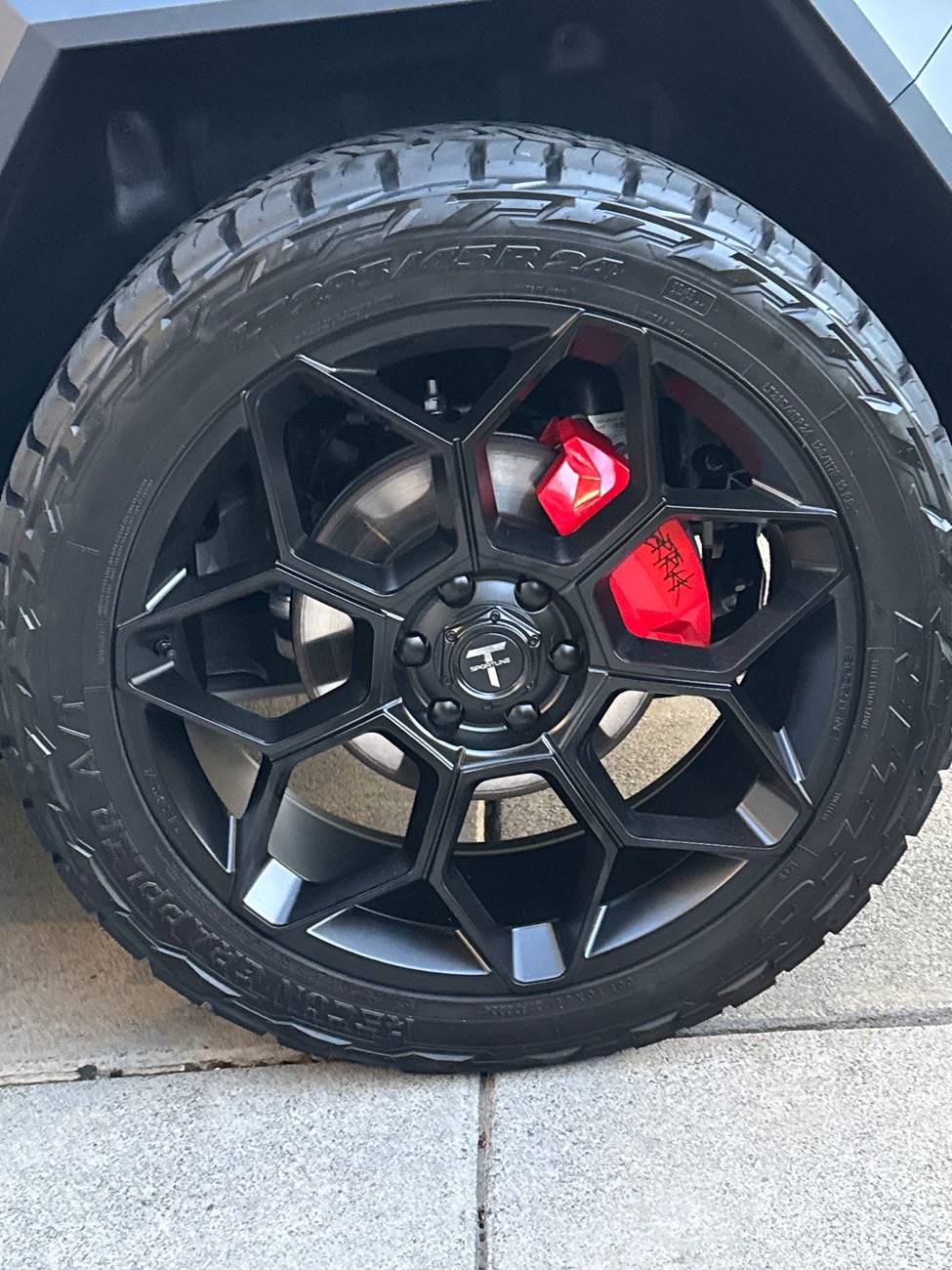 Tesla Cybertruck New caliper covers installed 👍 IMG_0698
