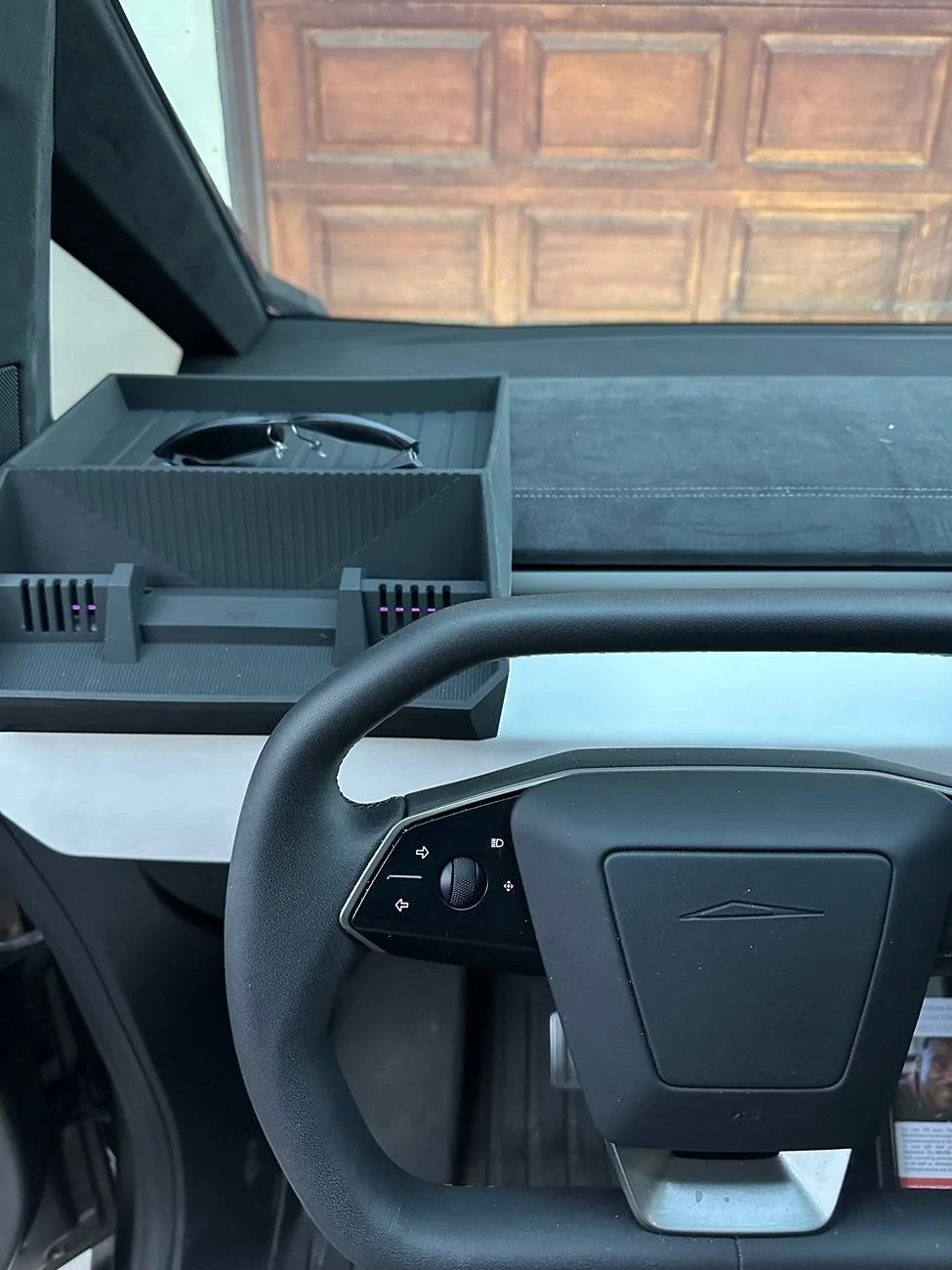 Tesla Cybertruck Steering heavier than before - anyone else? [Edit] I’m an idiot - my fault! IMG_9429