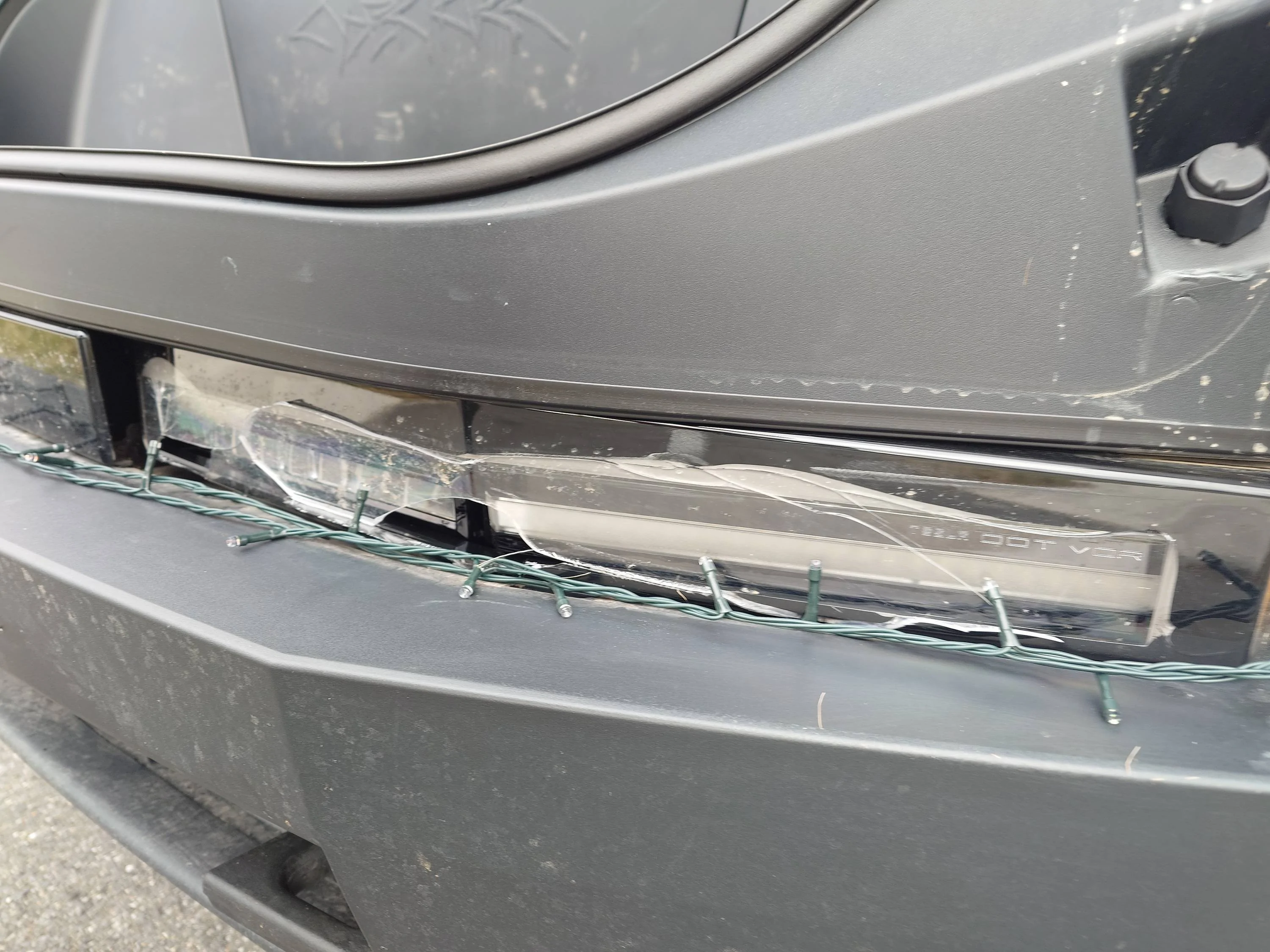 Tesla Cybertruck Headlight Replacement (now that I finally got it). 20241217_9-jpg