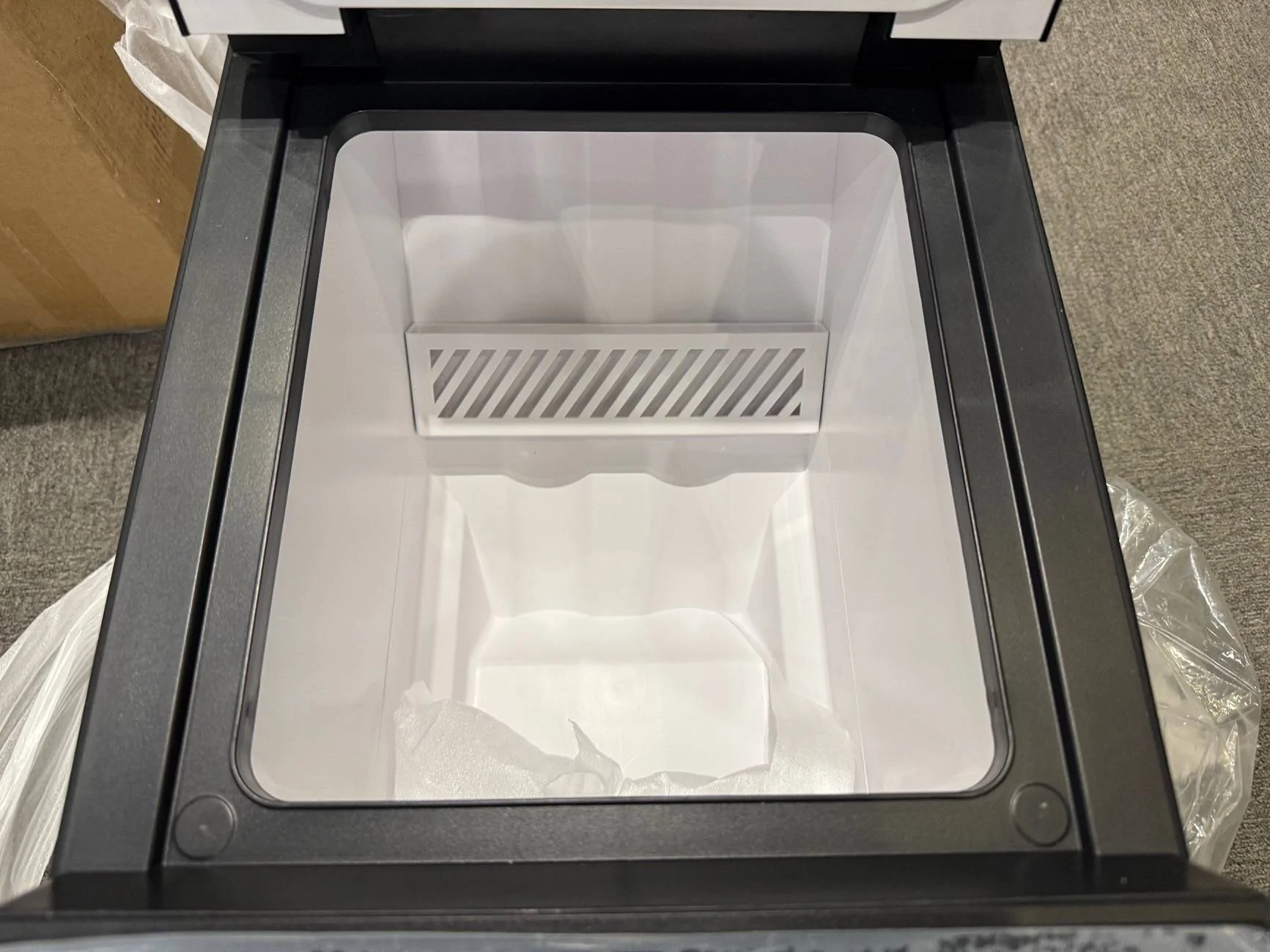 Tesla Cybertruck Center Console Floor Refrigerator for Cybertruck! By [CyberGear] c51576f0a8979ad66c5280e4b06504b3