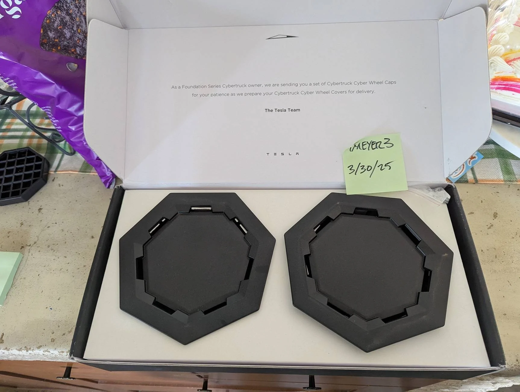 Tesla Cybertruck OEM Cyber wheel cap kit PXL_20250330_163738147
