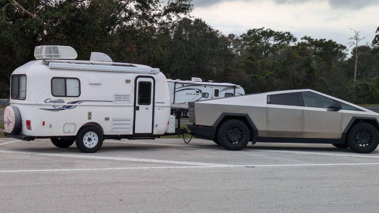 Tesla Cybertruck What does your camping setup look like? 1743368290559-l5