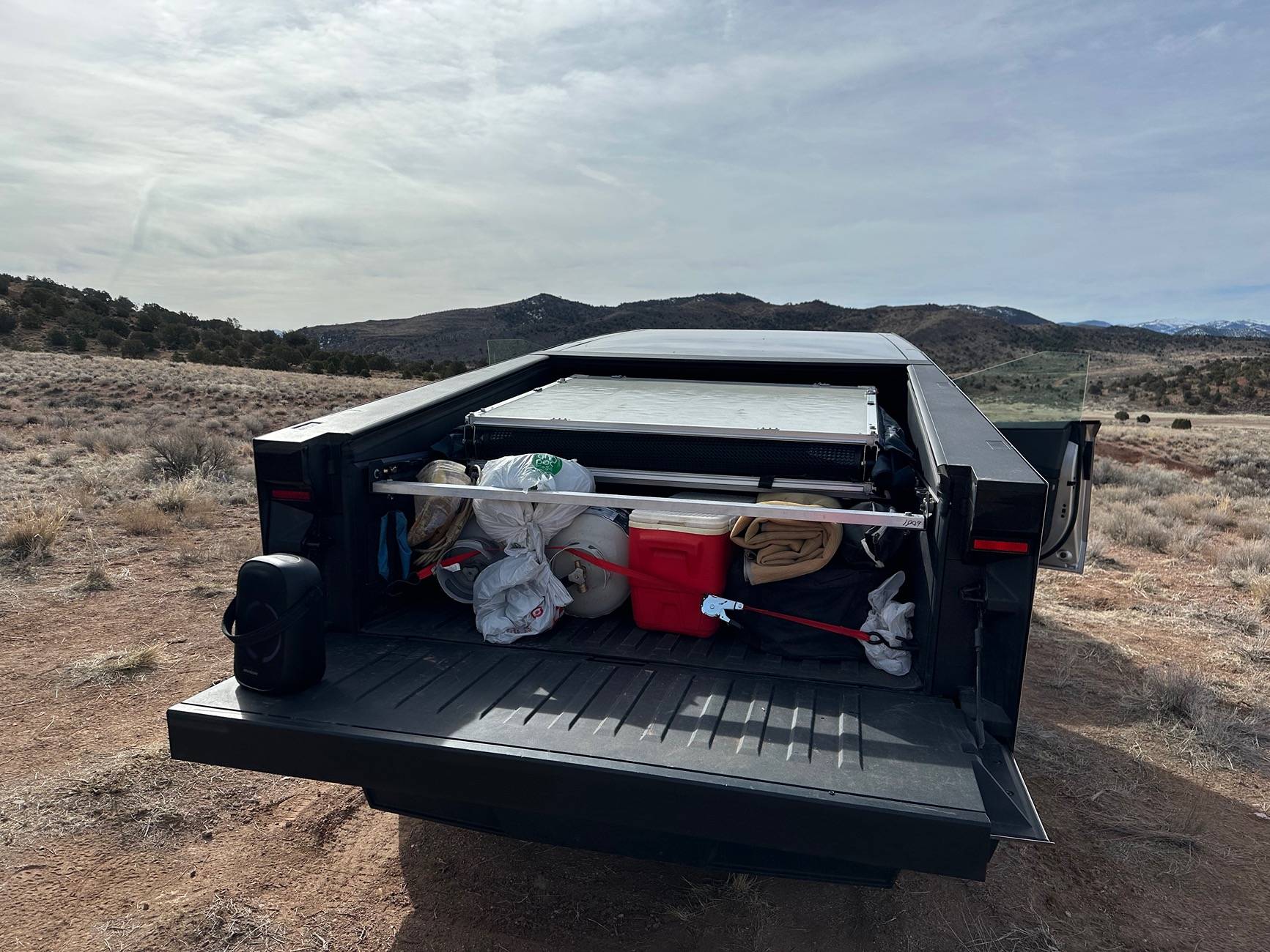 Tesla Cybertruck What does your camping setup look like? IMG_1981