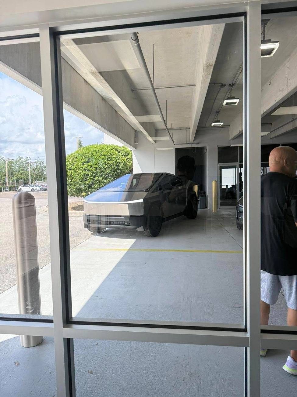 Tesla Cybertruck Picked up my 2025 AWD today t3