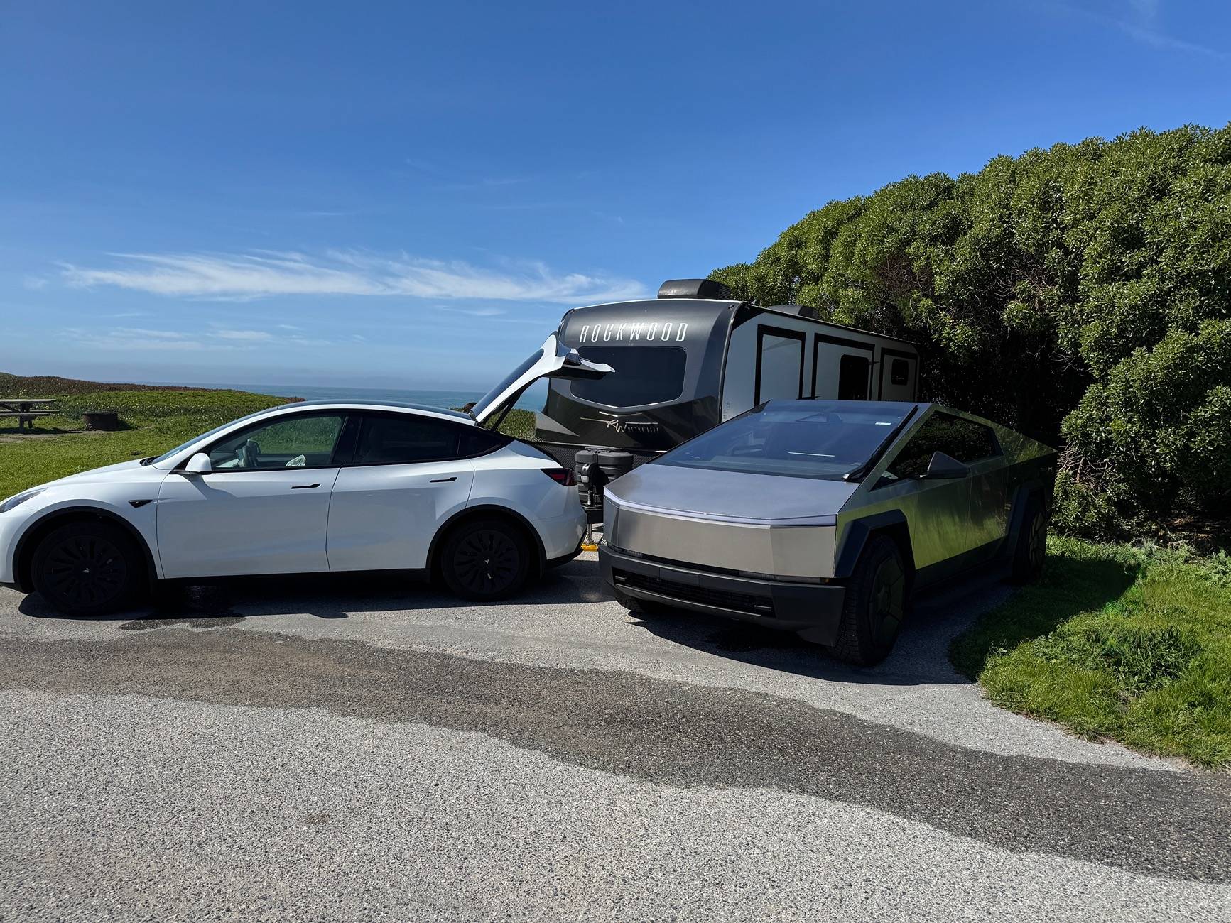 Tesla Cybertruck What does your camping setup look like? IMG_4389