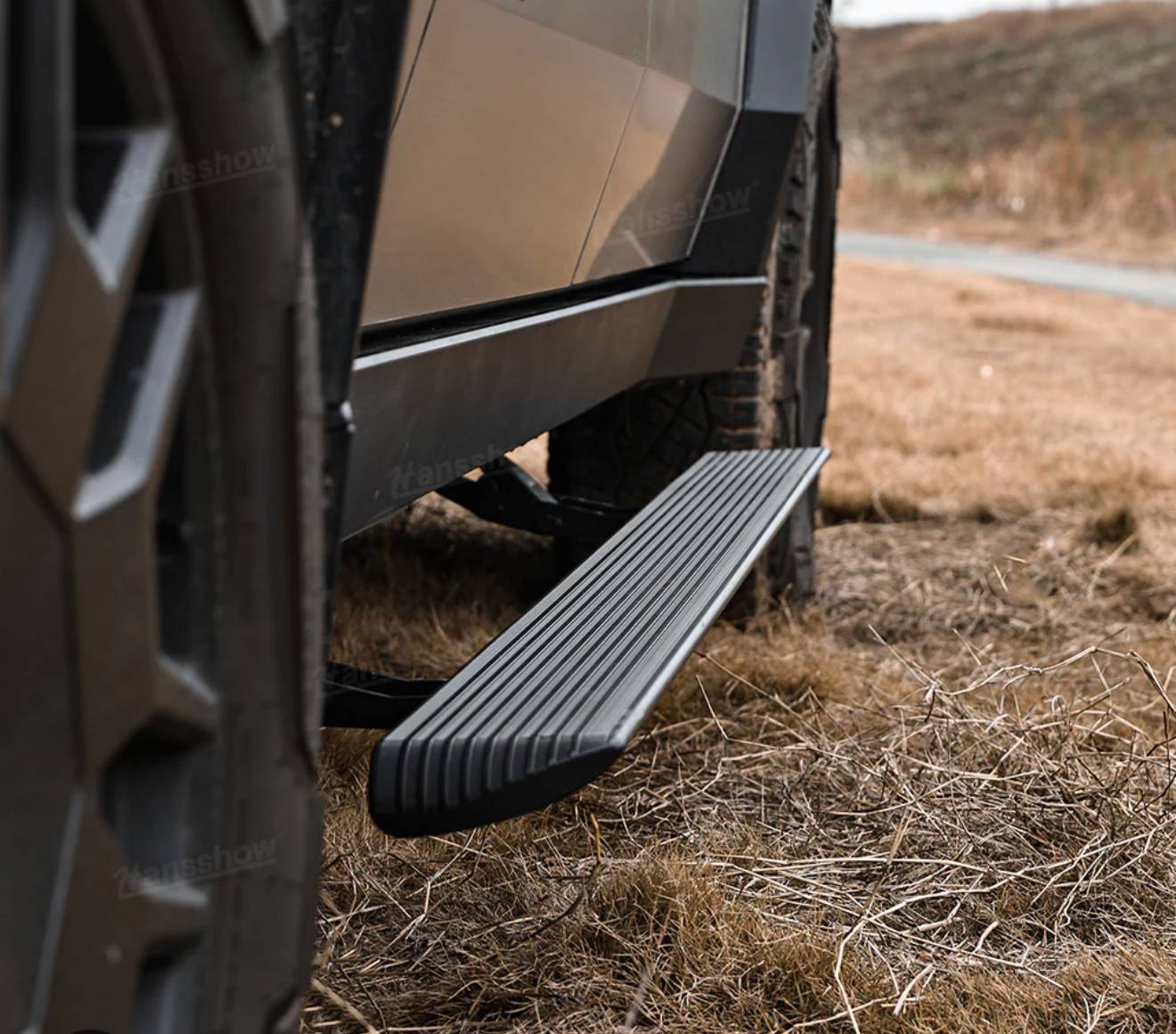 Tesla Cybertruck Tesla Cybertruck Electric Running Boards by Hansshow IMG_1967