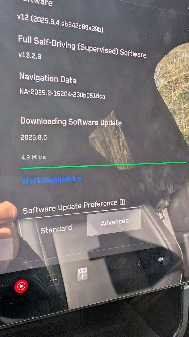 Tesla Cybertruck New FSD update anyone having problems? 1743546594673-kd