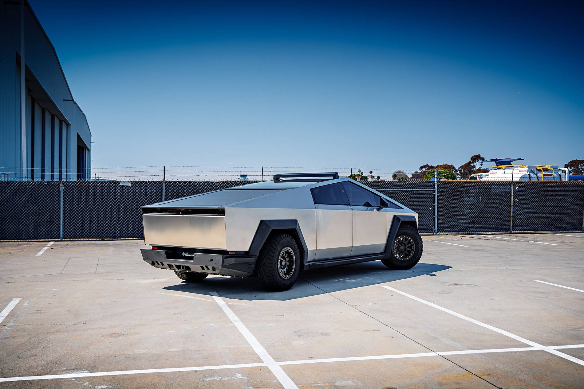 Tesla Cybertruck Customer Build - Unplugged Performance TE8DBE_1.JPG