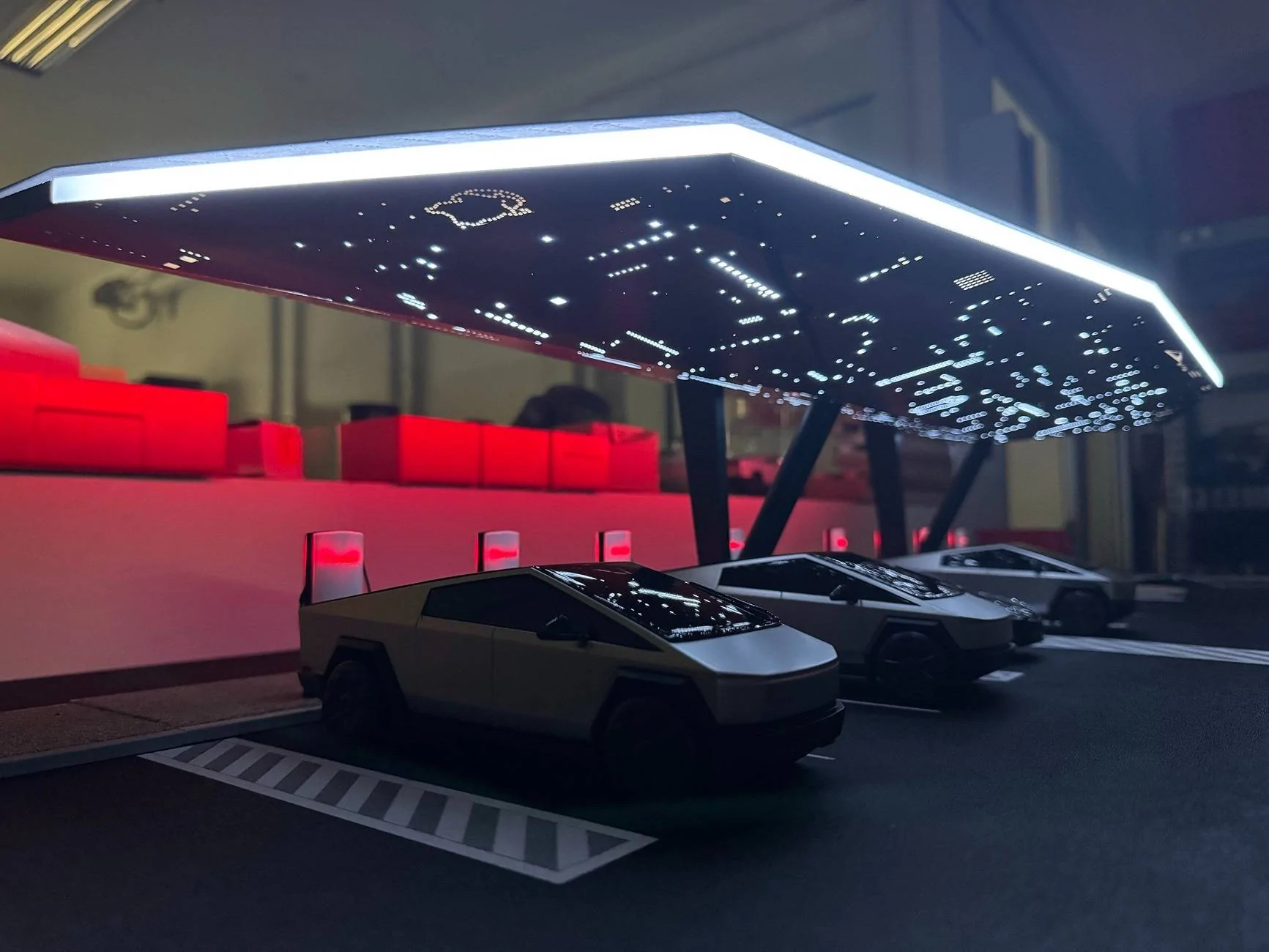 Tesla Cybertruck Cybertruck inspired Supercharger with "CyberCanopy" coming to Roswell, New Mexico GnkRA5XaMAE7yPt