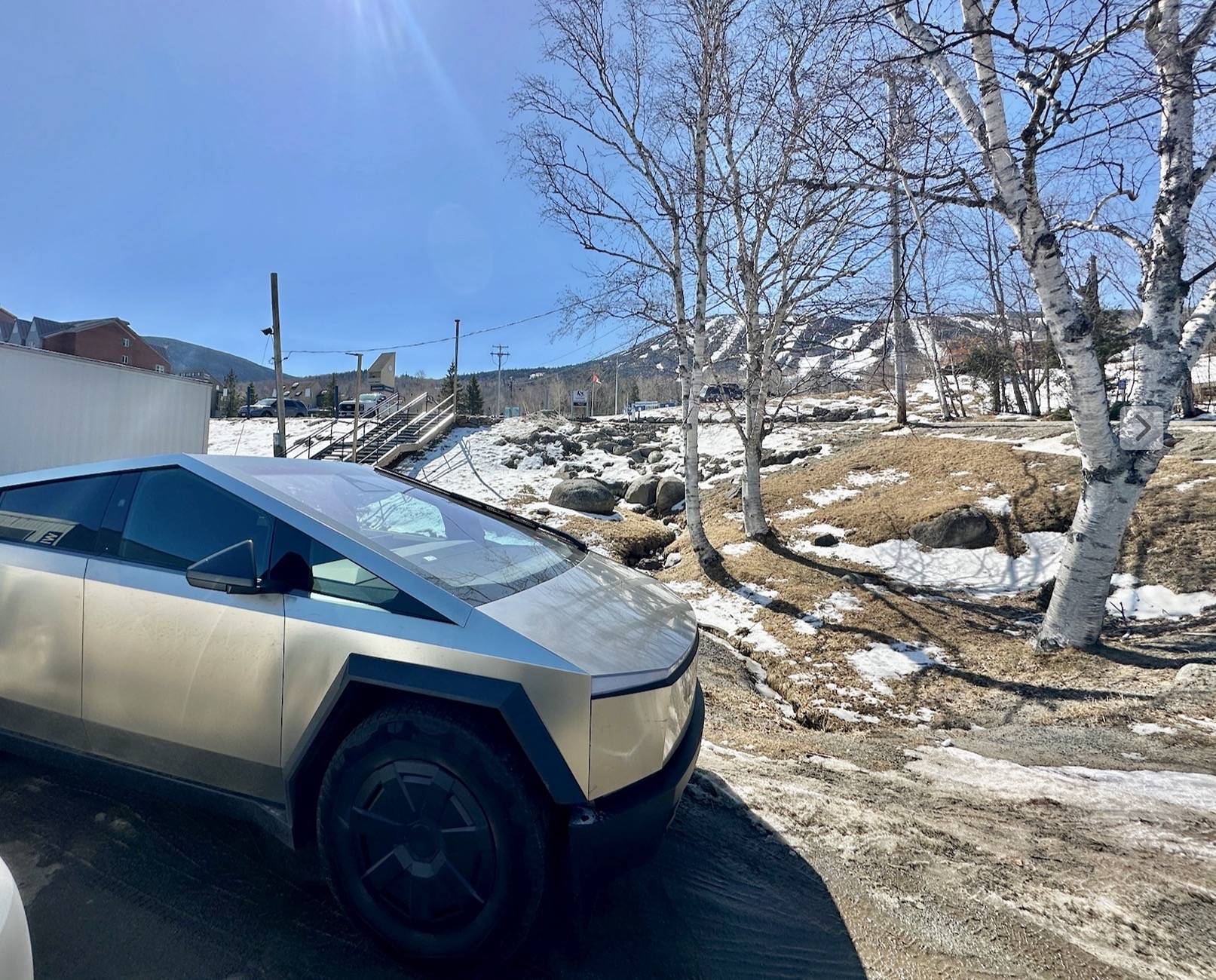 Tesla Cybertruck Remember why you reserved a Cybertruck? Do you feel the same way now? 1743699146700-o6