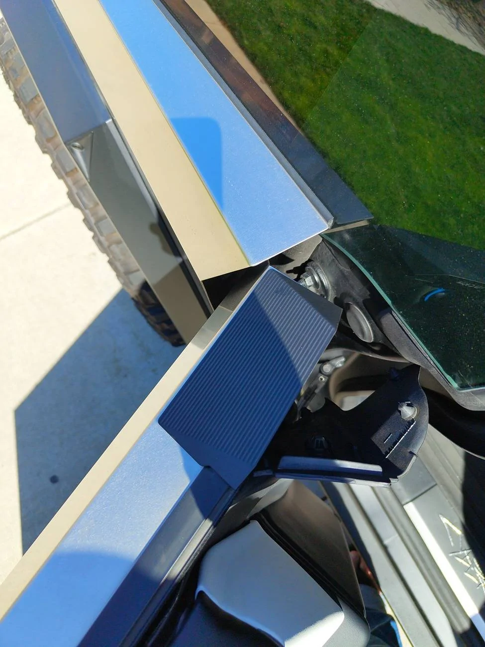 Tesla Cybertruck CybertruckCo - Mirror Delete - Better than I thought. IMG_20250403_135224725
