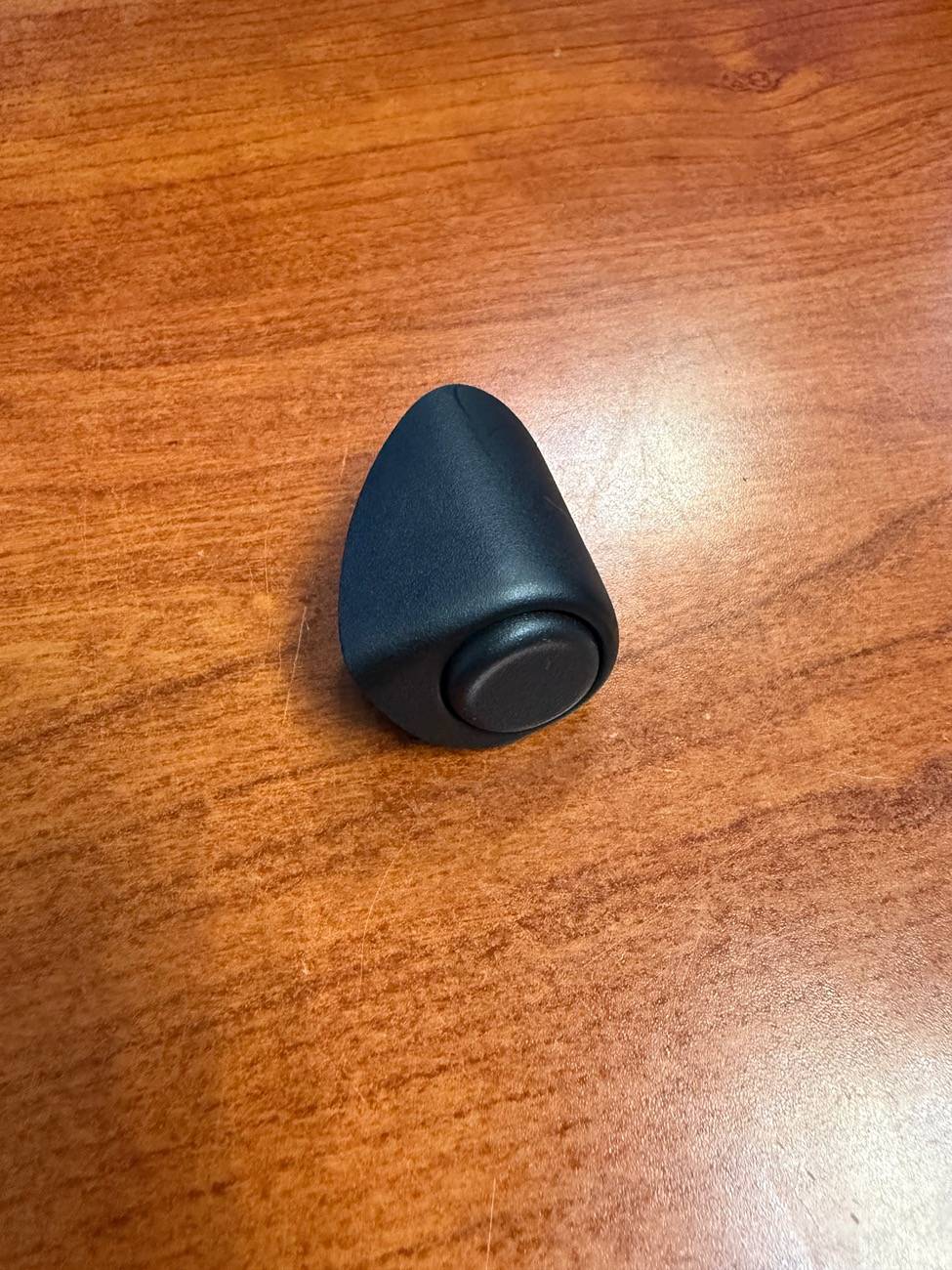 Tesla Cybertruck 3D printed visor clip to secure visors to the side IMG_5136