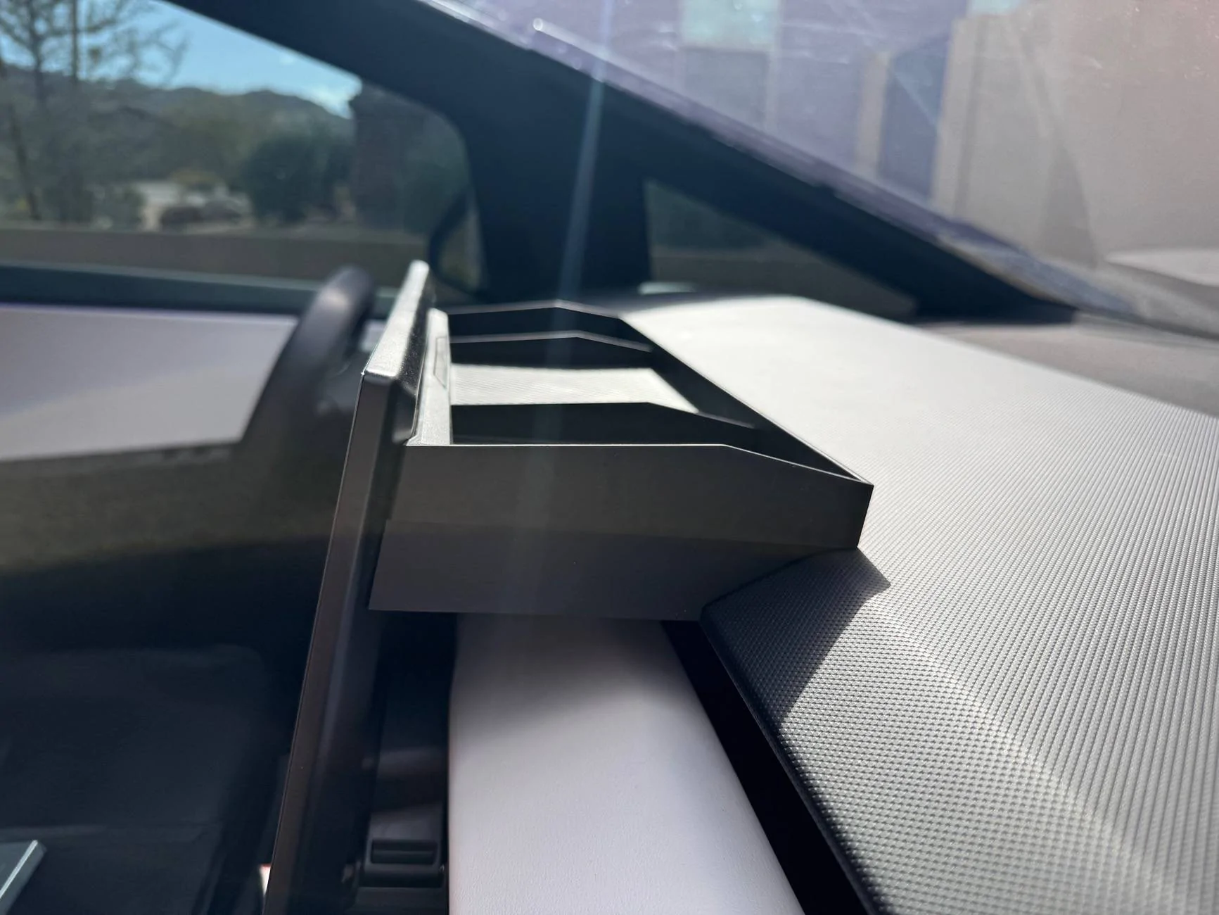 Tesla Cybertruck Basenor Dashboard Hidden Organizer Review IMG_4197