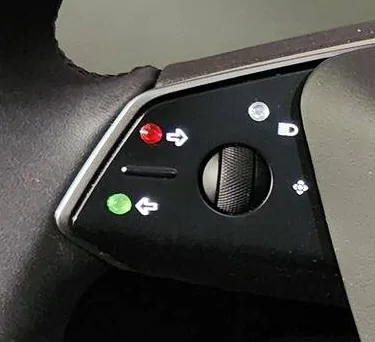 Tesla Cybertruck Marking Cybertruck steering wheel & turn signals w/ color stickers dots 20250328_061856