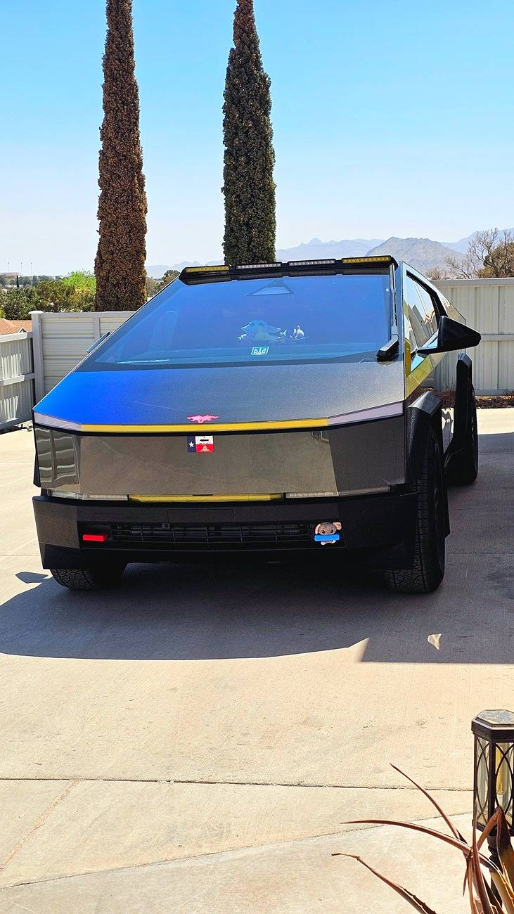 Tesla Cybertruck Foundation Series Light Bar Waiting Room 20250328_135158