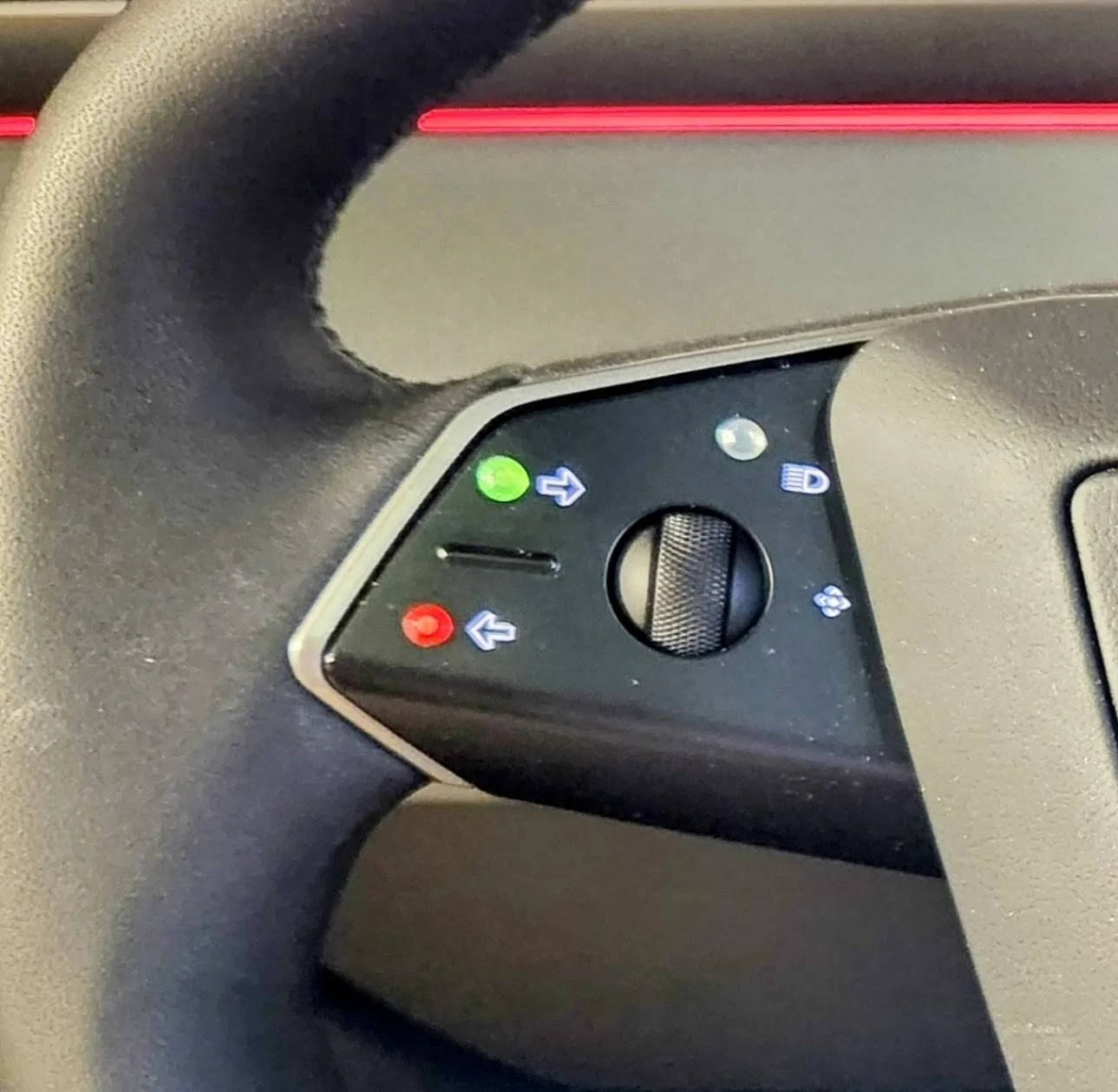 Tesla Cybertruck Marking Cybertruck steering wheel & turn signals w/ color stickers dots 20250406_104456~2