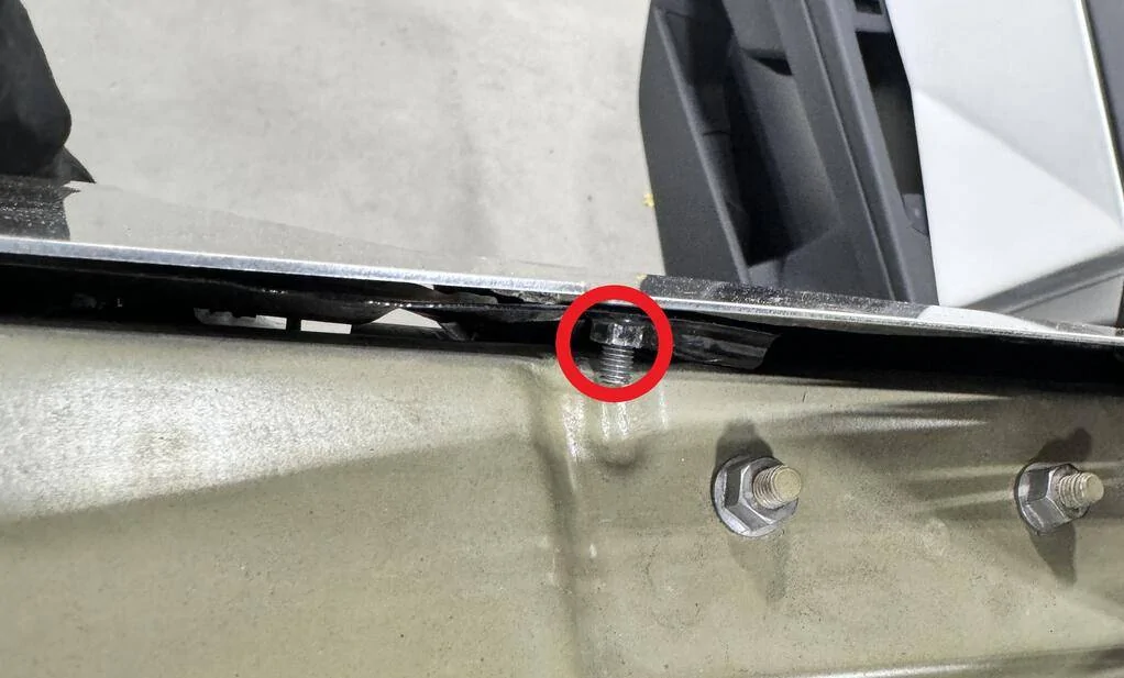 Tesla Cybertruck Cant Rail boneyard 📐 1744142578865-wh