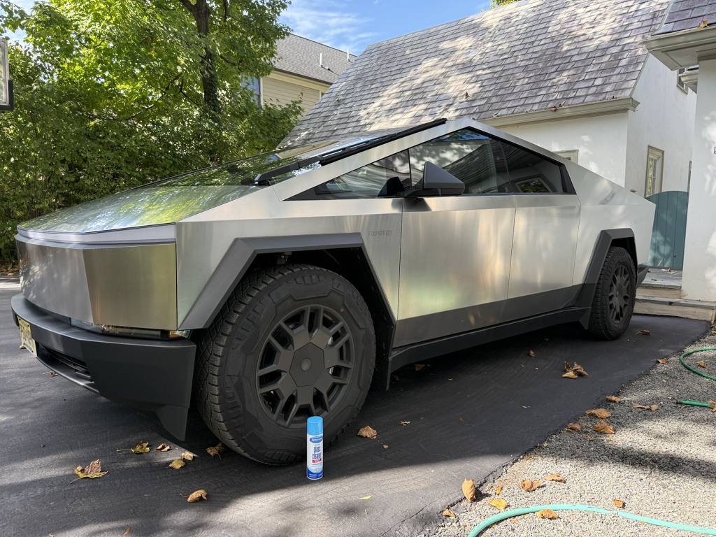Tesla Cybertruck Seven things most people don't realize about Cybertruck CDD72D89-807A-4B25-95E5-0A4F2350200A_1_105_c
