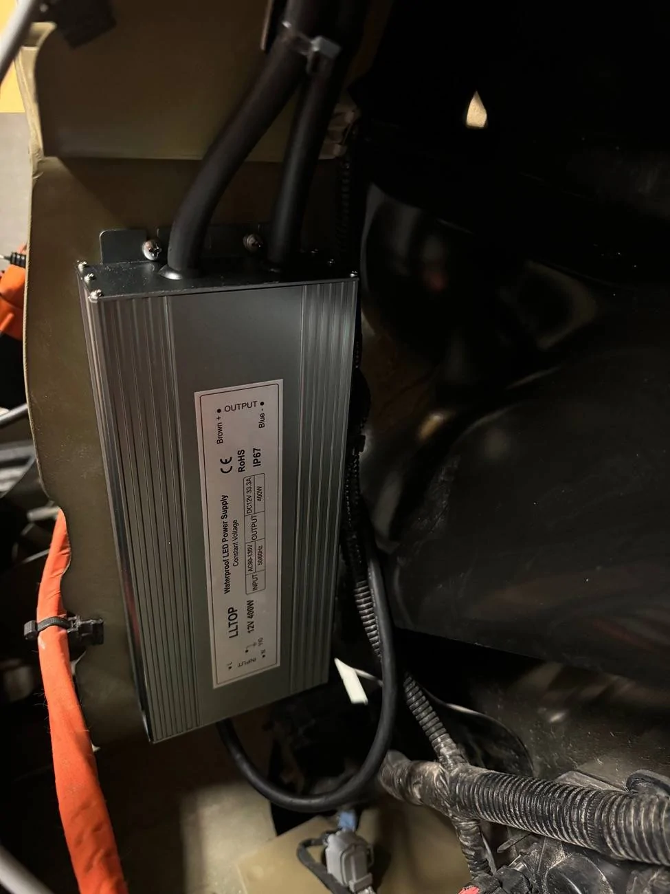 Tesla Cybertruck 110V to 12V ac to dc converter question IMG_9690
