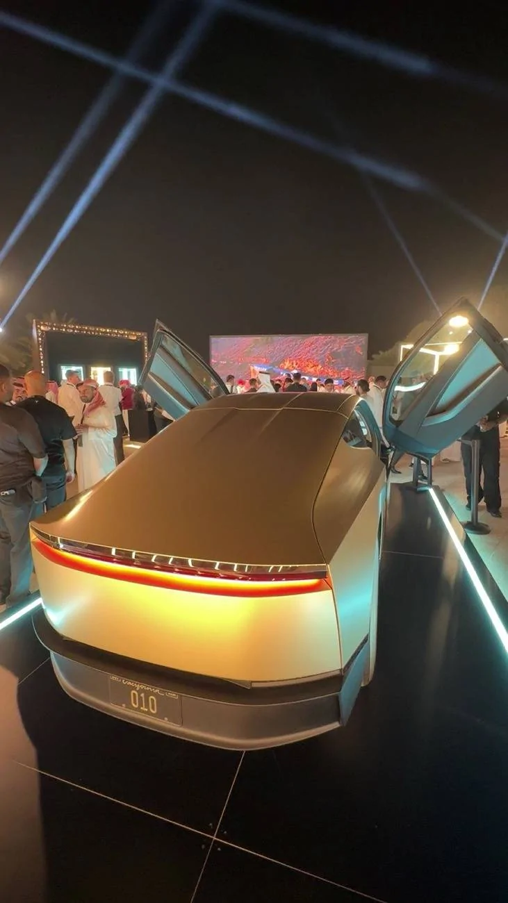 Tesla Cybertruck Tesla Saudi Arabia Launch Event Photos & Videos GoQLU3KWYAAscrq