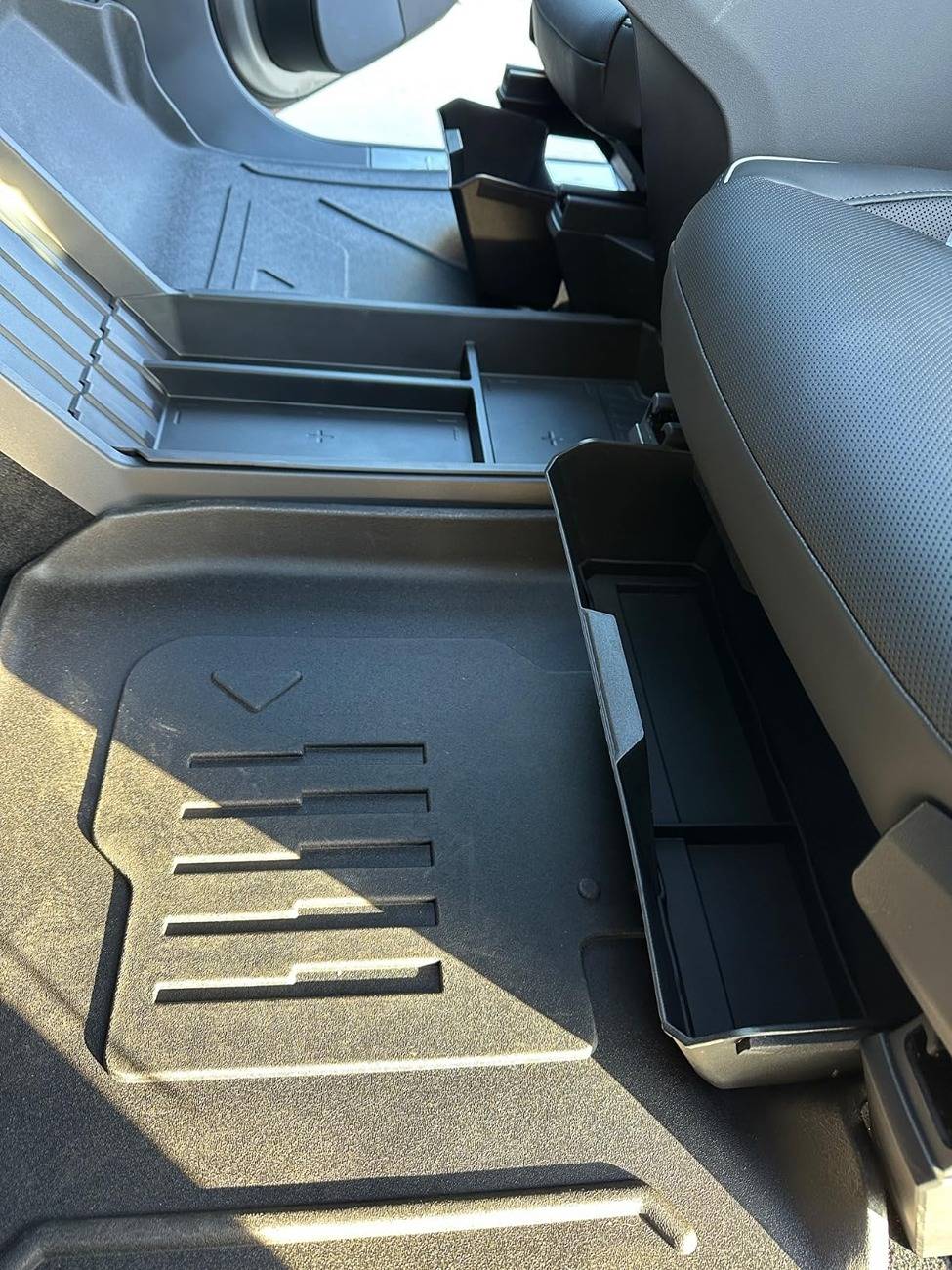 Tesla Cybertruck 🔥【40% off Limited Deal】Cybertruck Front Under Seat Storage Box- 2 pcs 81K5uDqQL9L