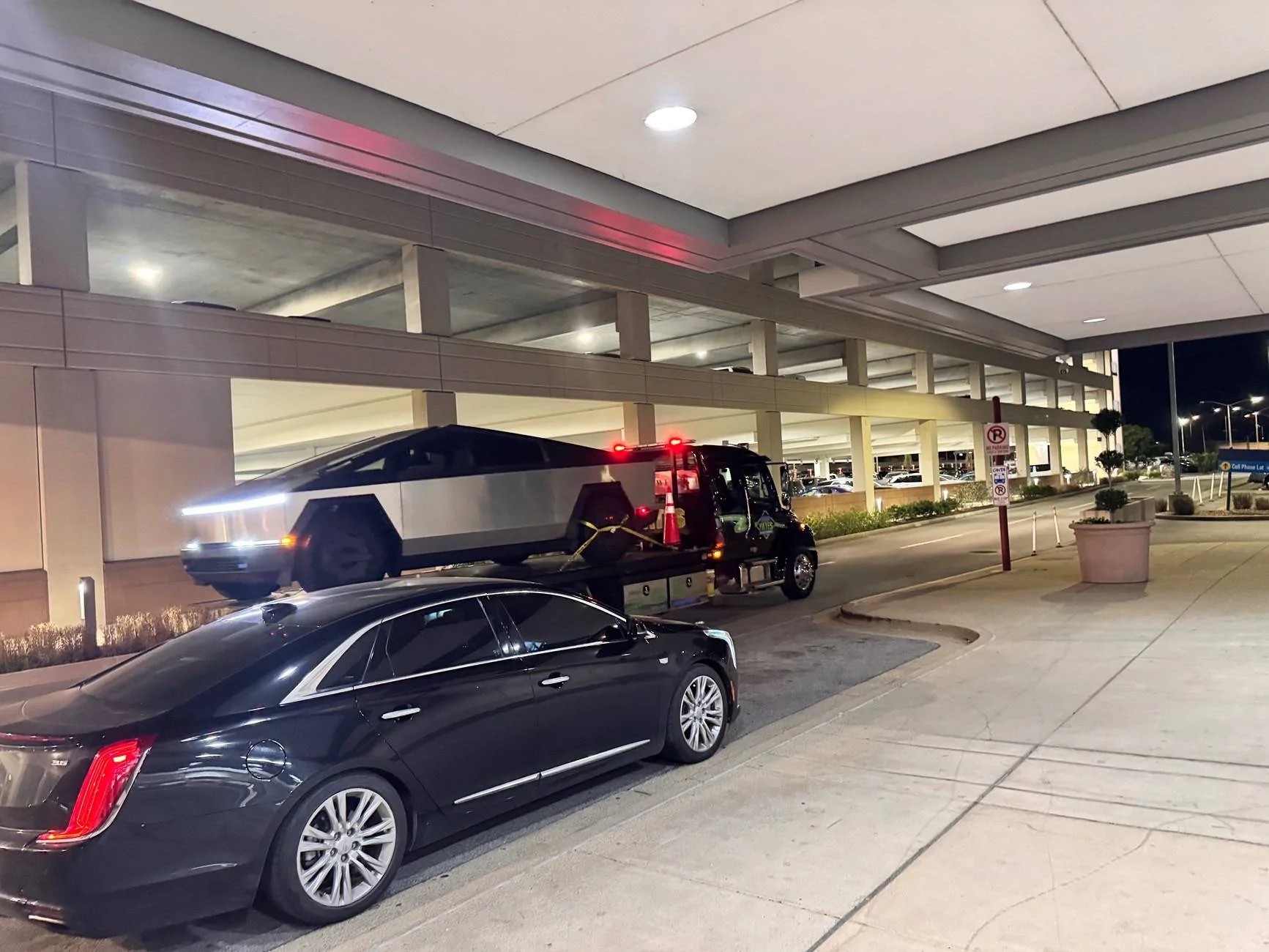 Tesla Cybertruck Buying a used FS…AWD or CB? IMG_4992
