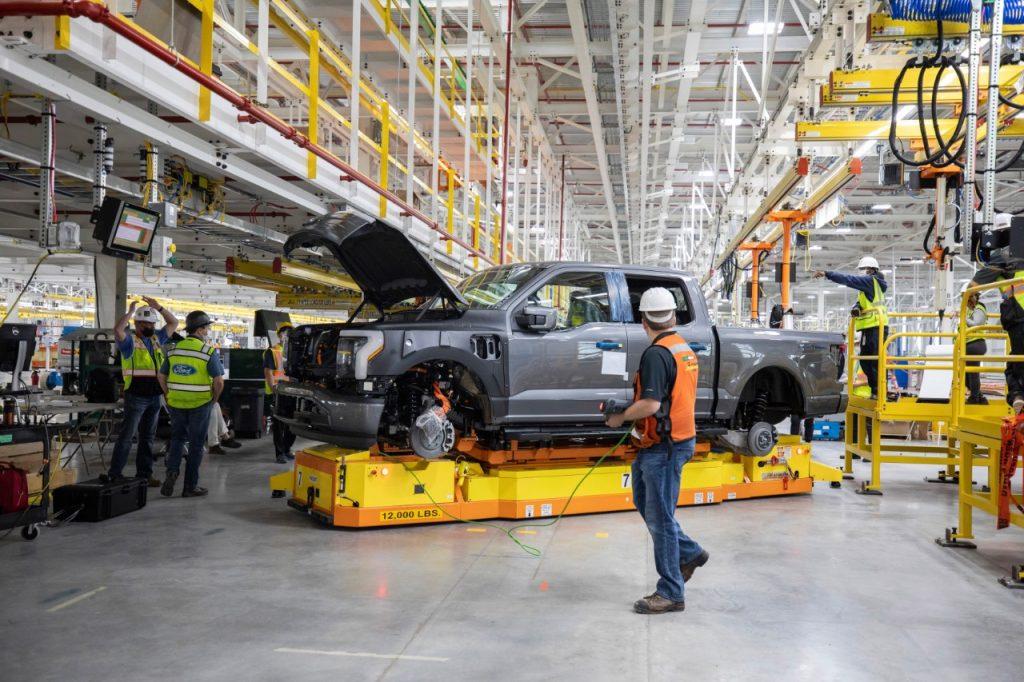 Vehicle-Center-F-150-Lightning-Assembly-2-1024x682.jpg
