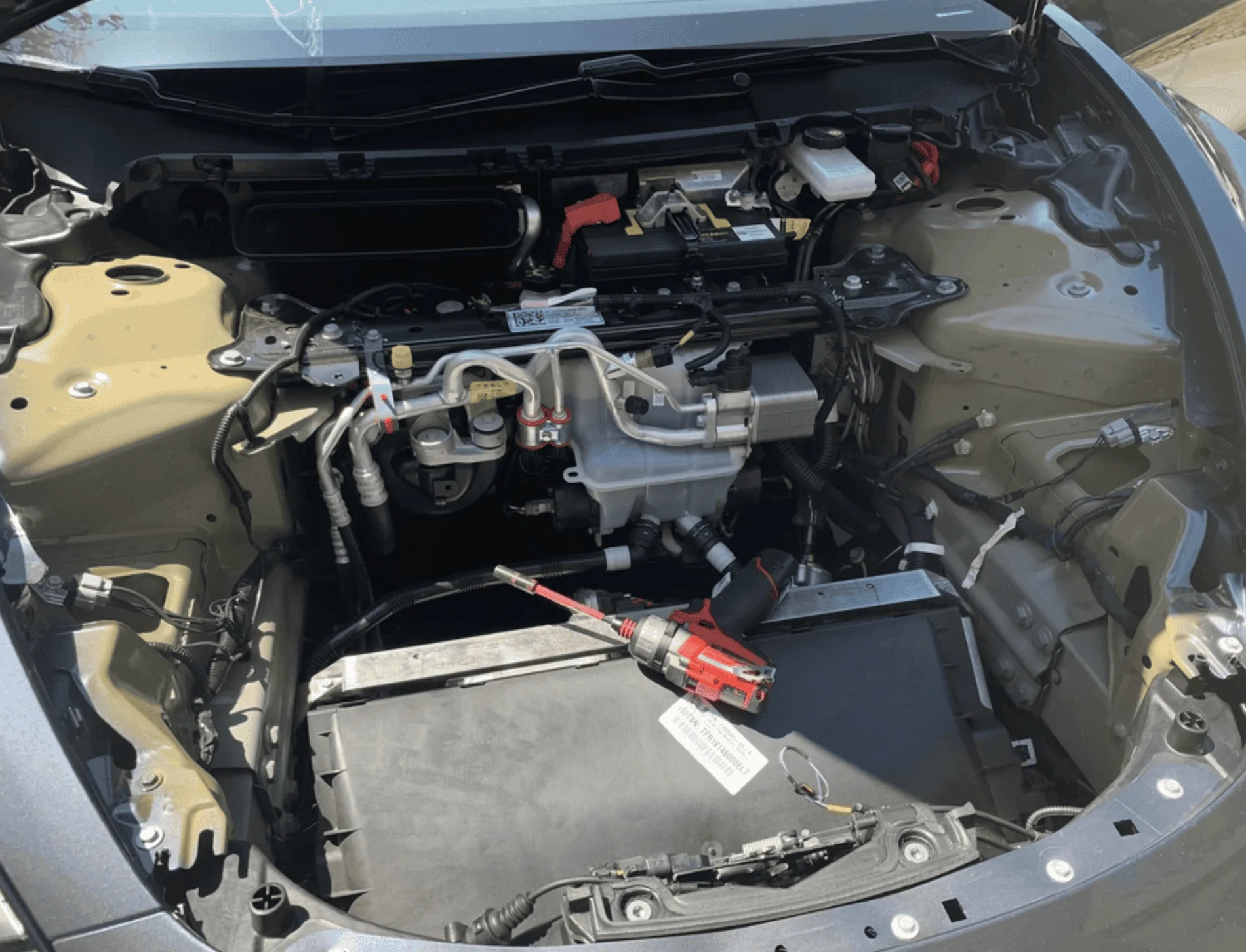 Tesla Cybertruck Toyota BZ4X BEV with steer-by-wire by mid 2022, maybe Tesla add steer-by-wire to Cybertruck? 1635806999154