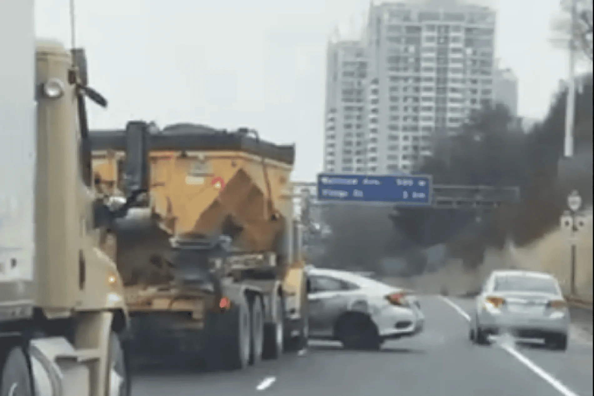 Tesla Cybertruck Will I be able to do snow plowing with a Cybertruck Frame?  I live in Quebec, Canada 1637620592915