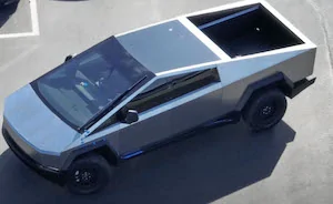 Tesla Cybertruck Cybertruck 1:10 Hot Wheels R/C Delayed Until May. First Look at Carrying Case 1639157496497