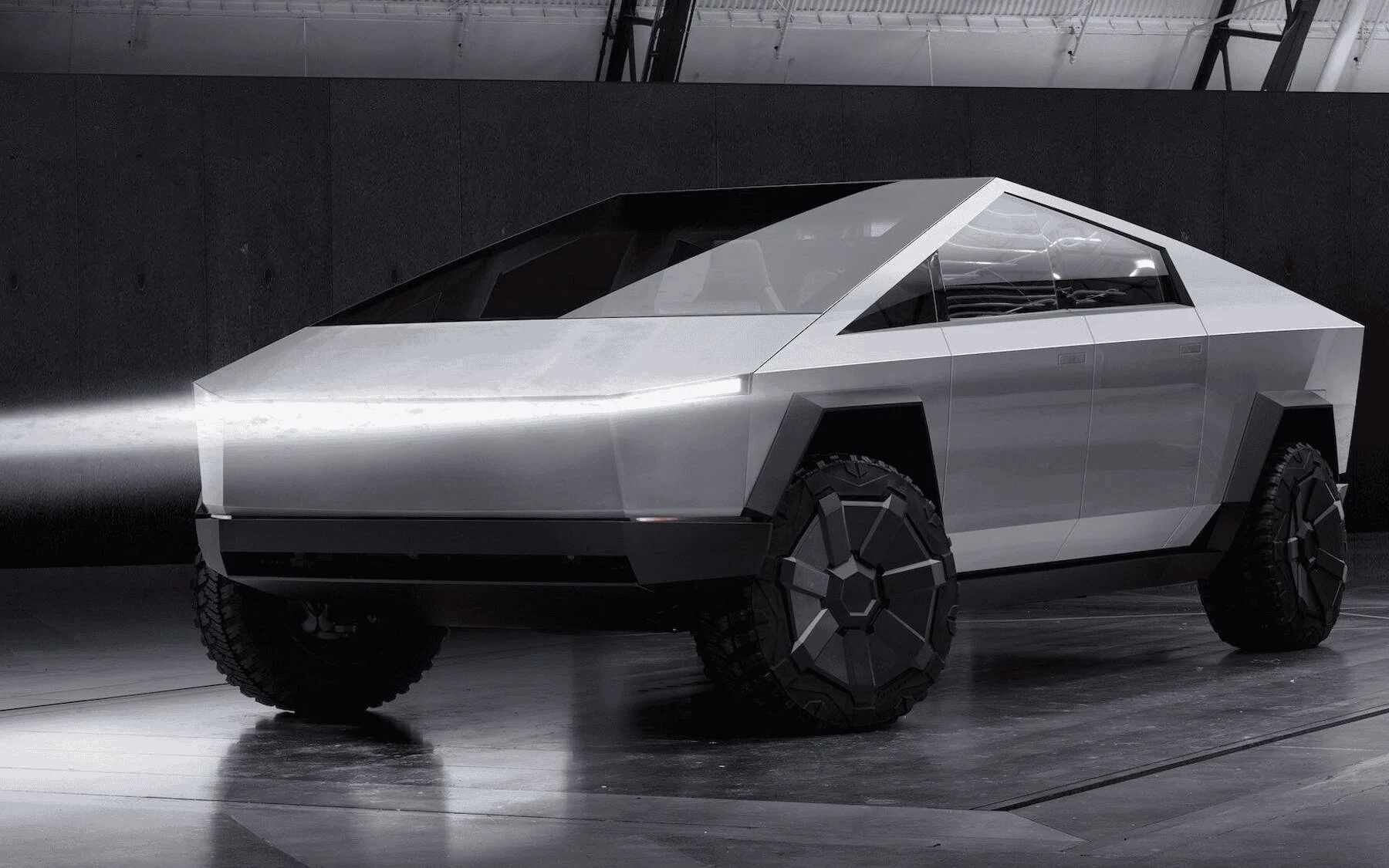 Tesla Cybertruck ? [Update: NOT Production Wiper] New Cybertruck design spied! Shortened front, no door handles, side mirrors, curved windshield glass! [Dec. 10] 1639172873565