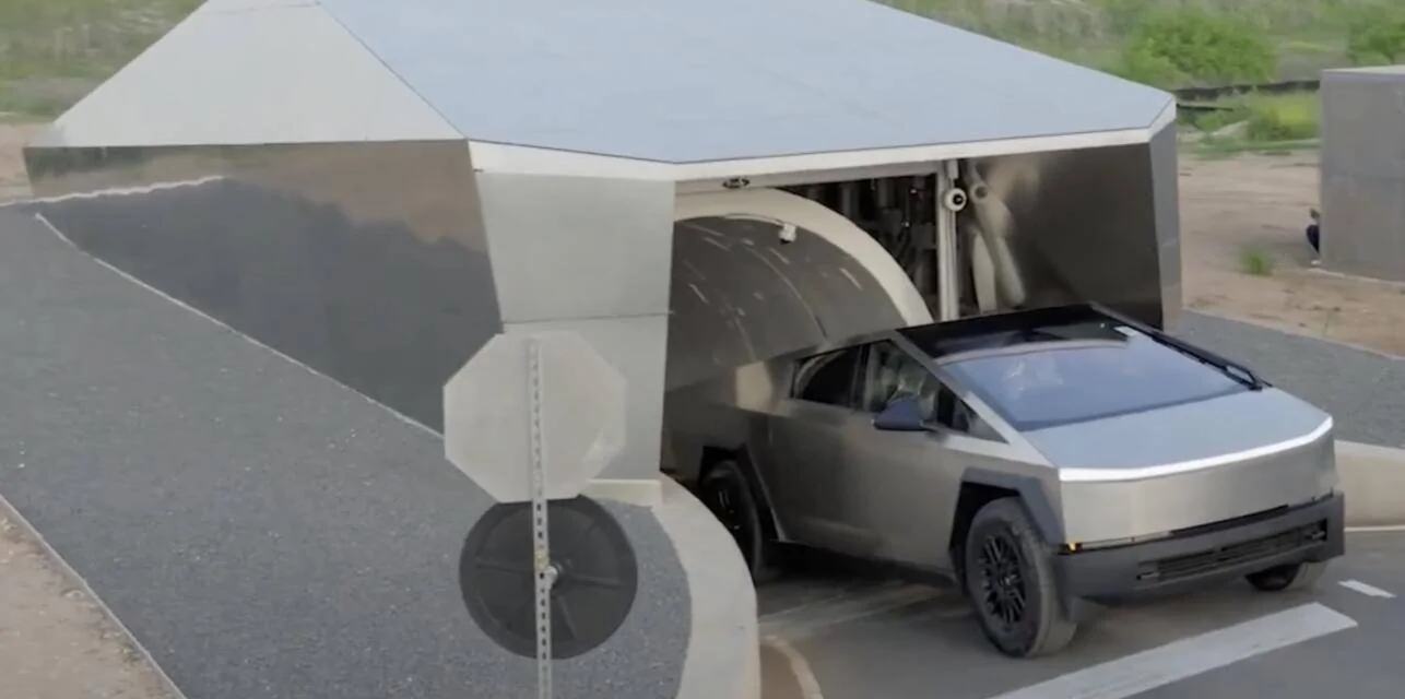 Tesla Cybertruck Videos: Newly Built Cybertrucks & Model Ys Drive Themselves From Factory to Loading Locations Screenshot 2025-04-16 at 10.29.34 AM
