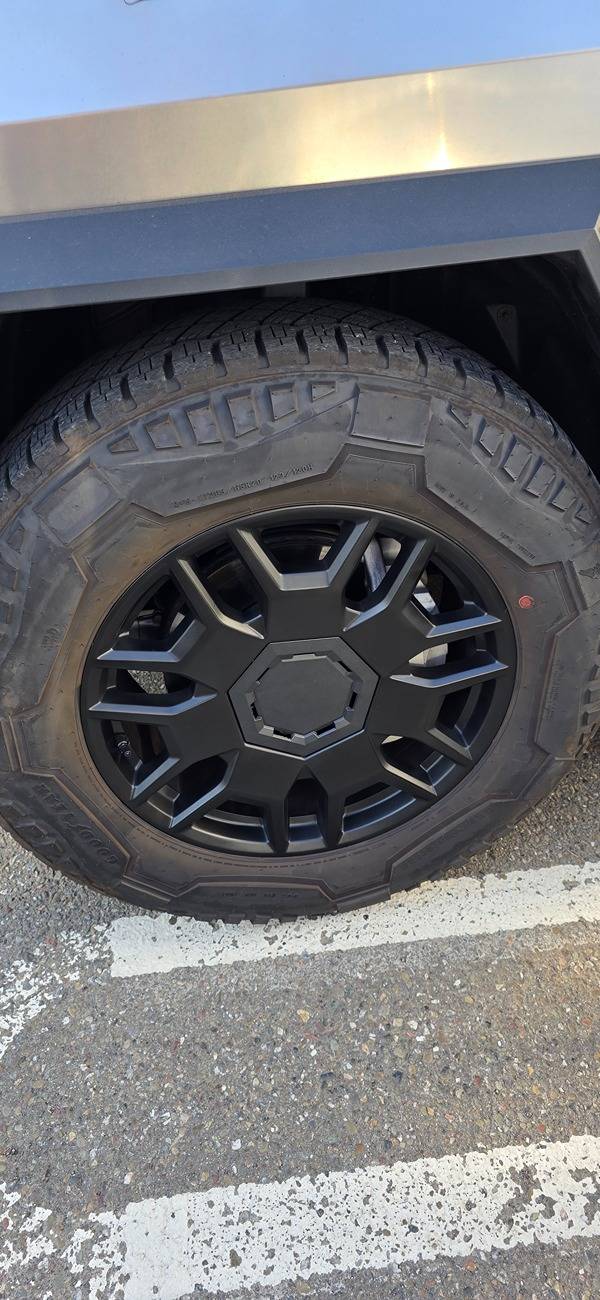 New wheel covers scratched all 4 of my rims | Tesla Cybertruck Forum ...