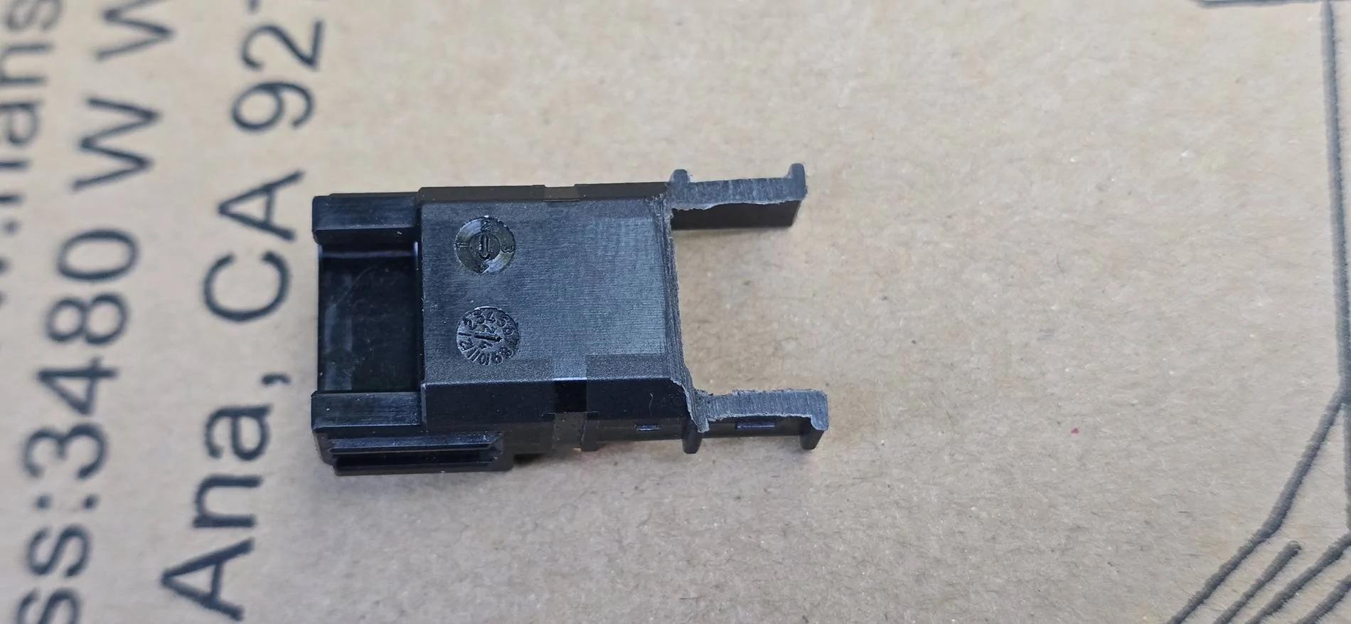 Tesla Cybertruck Failed screen tilt install - USB-C interference 20250413_162625