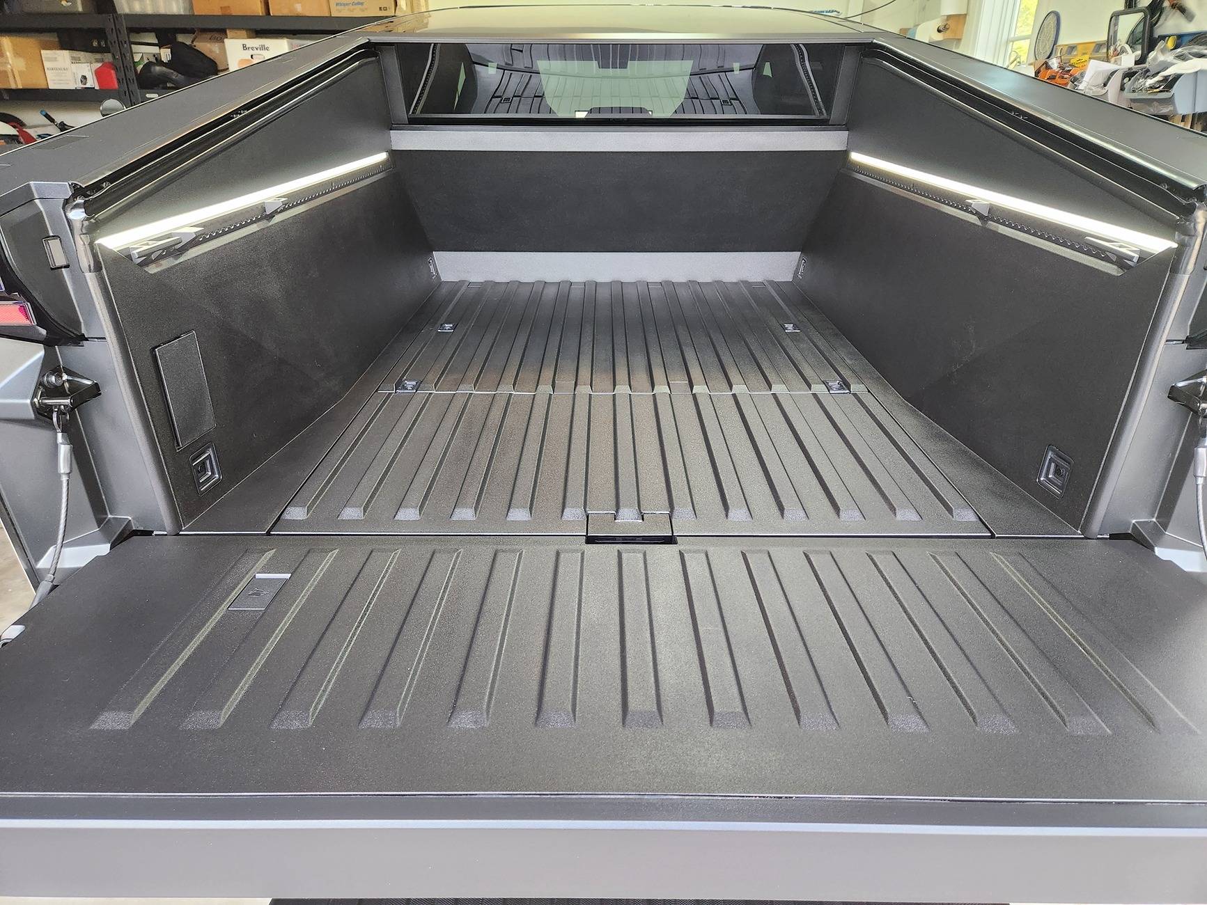 Tesla Cybertruck Vault trim Improvement - VRP Chemical Guys 20250420_165127